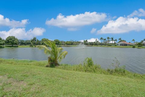 A home in Lake Worth