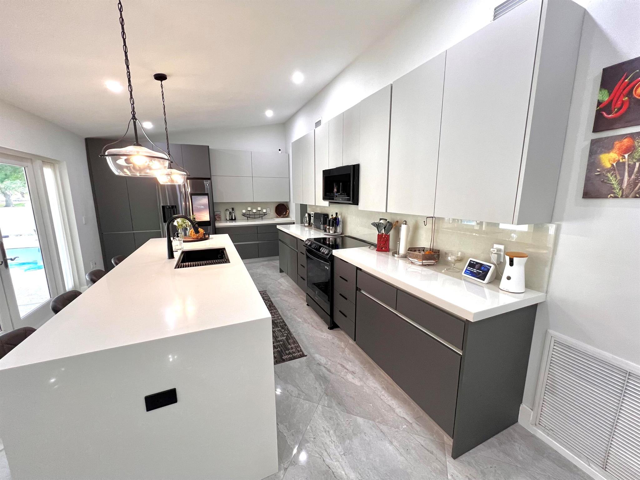 RIVERGLEN EAST - Residential