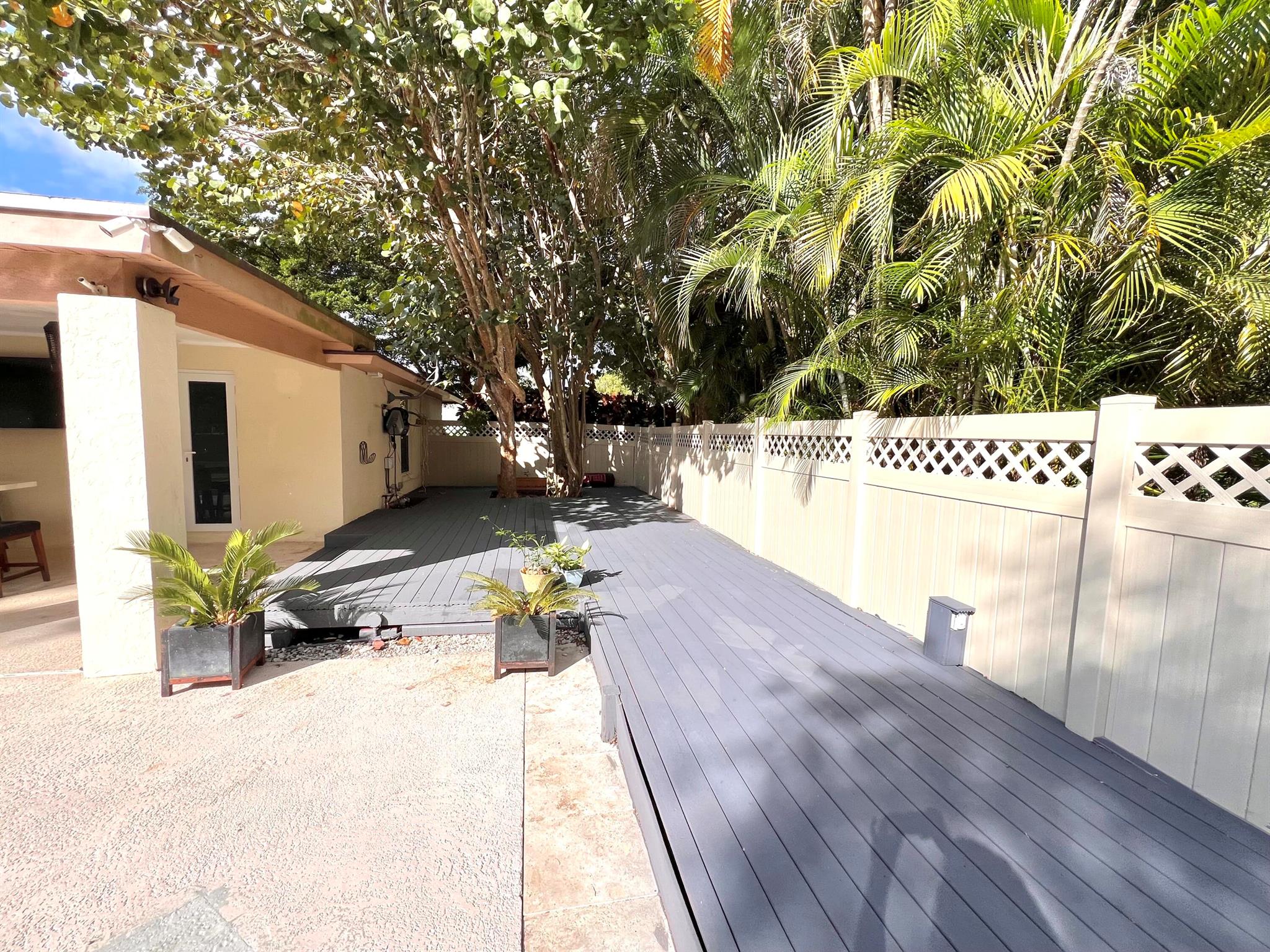 RIVERGLEN EAST - Residential