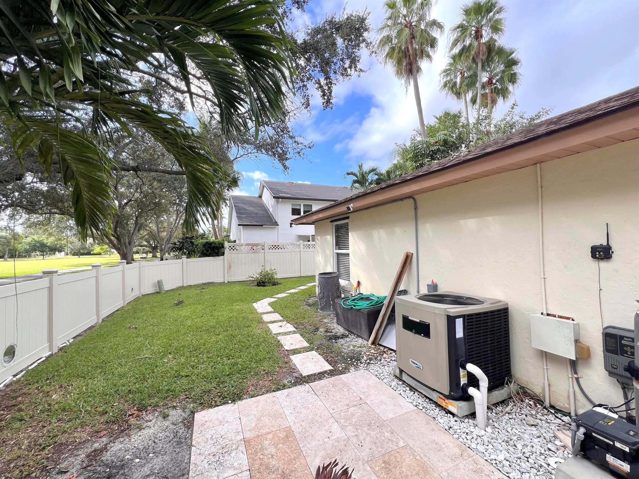 RIVERGLEN EAST - Residential