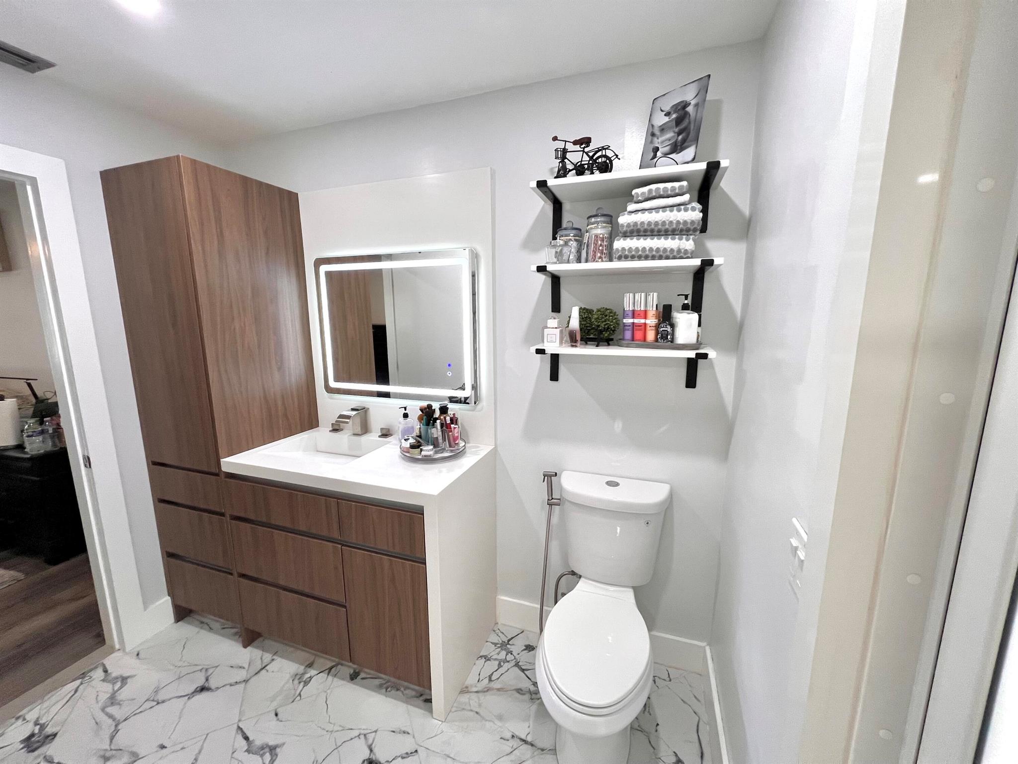 RIVERGLEN EAST - Residential