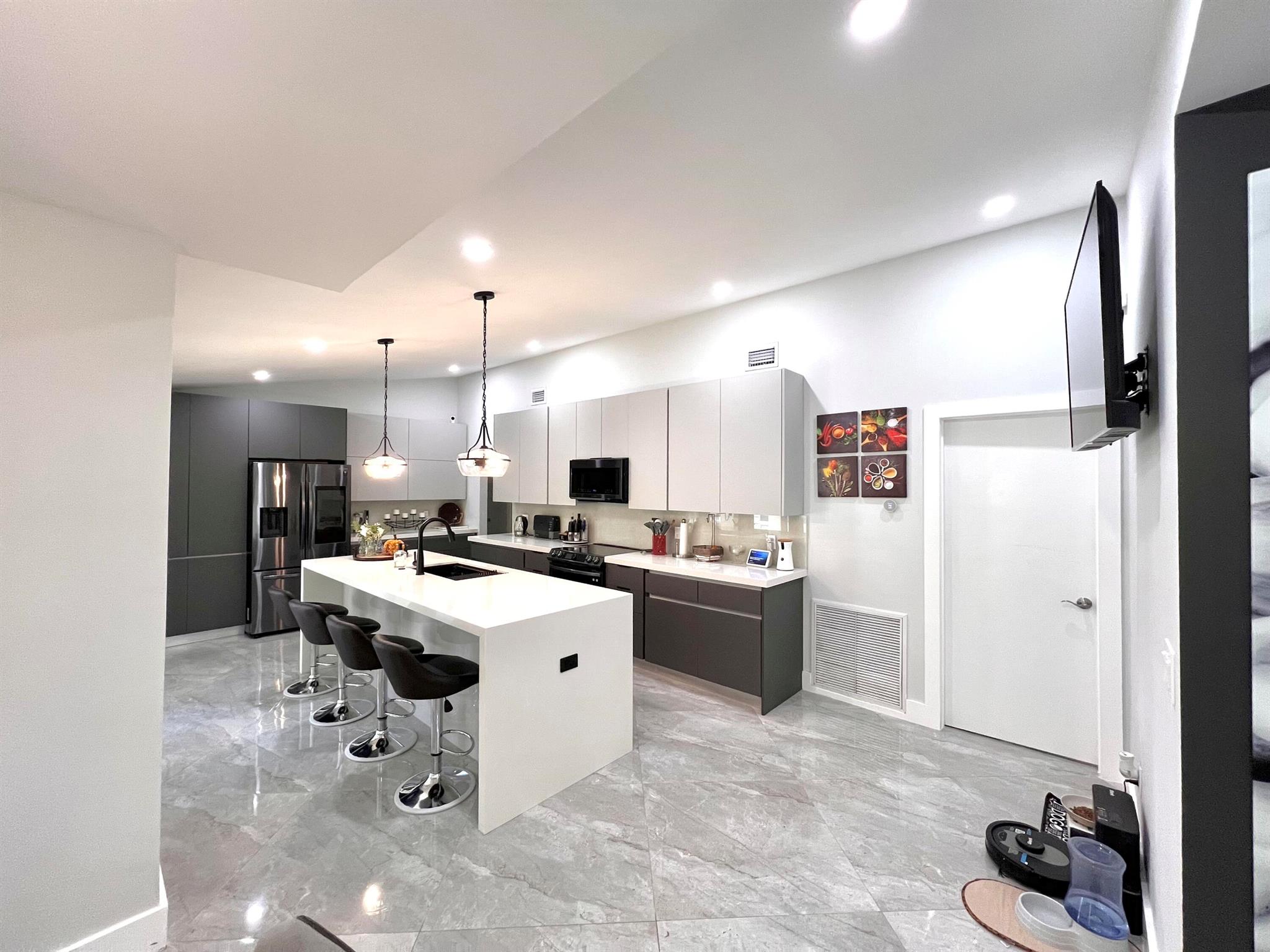 RIVERGLEN EAST - Residential