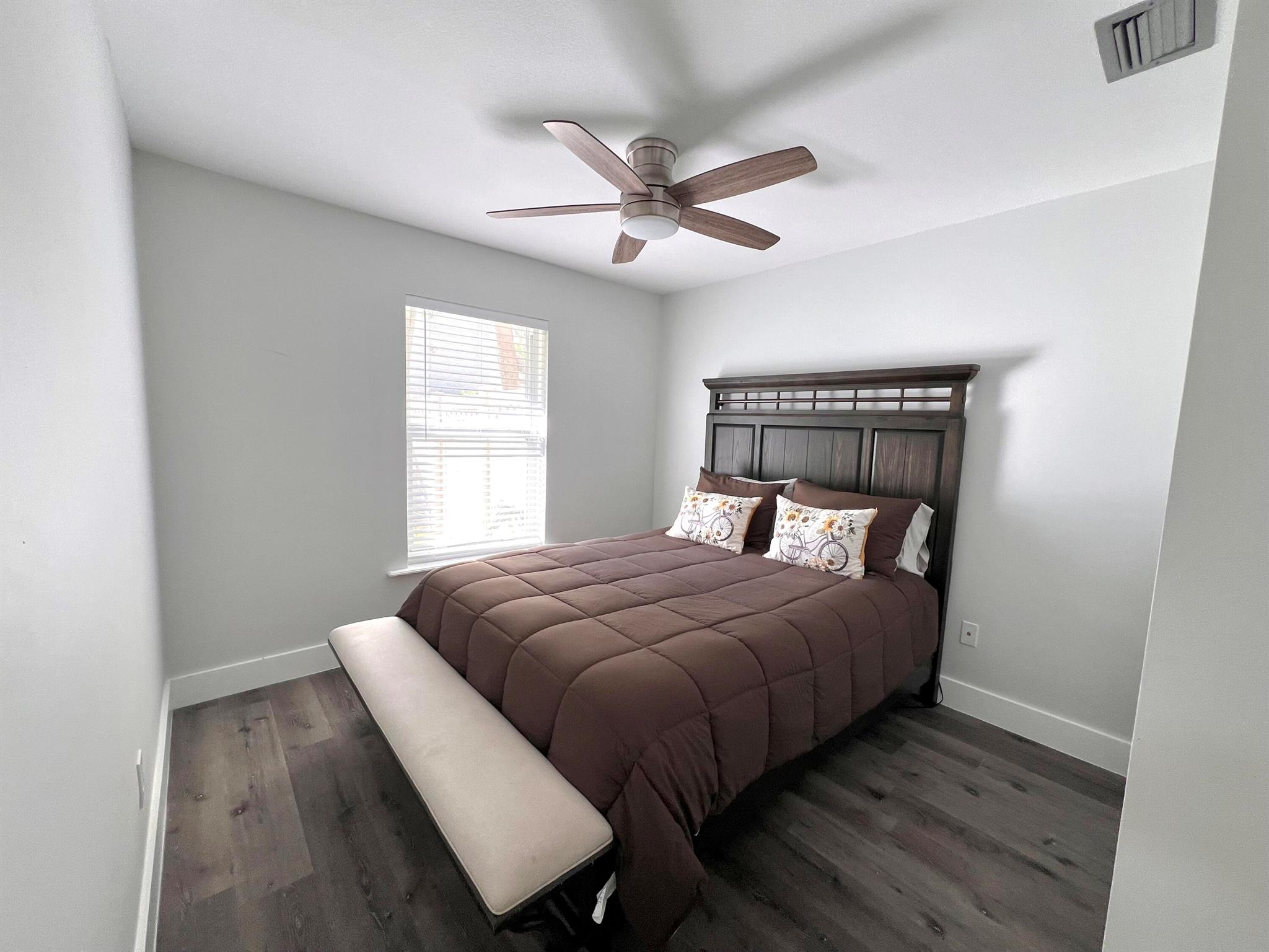 RIVERGLEN EAST - Residential