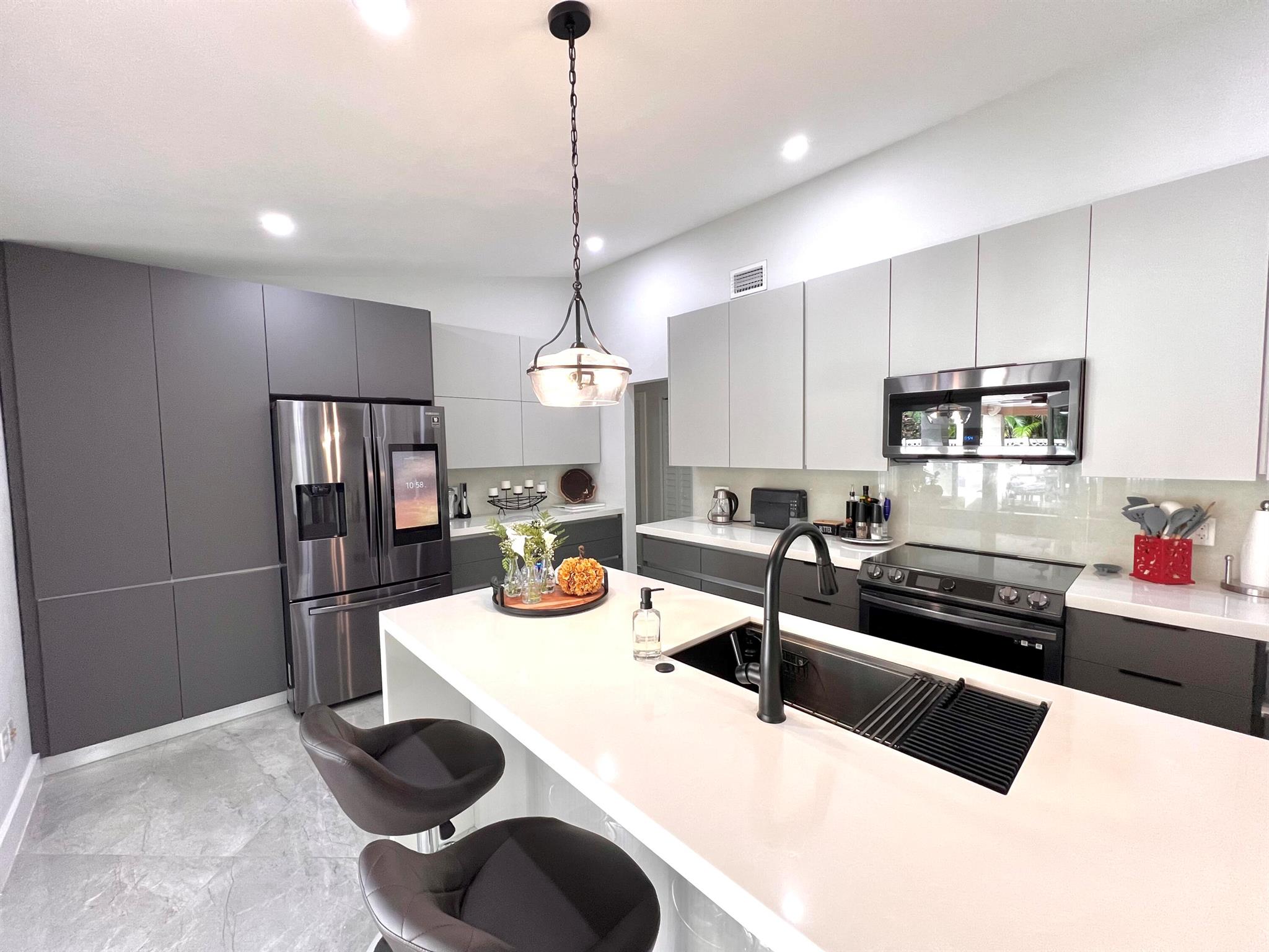 RIVERGLEN EAST - Residential