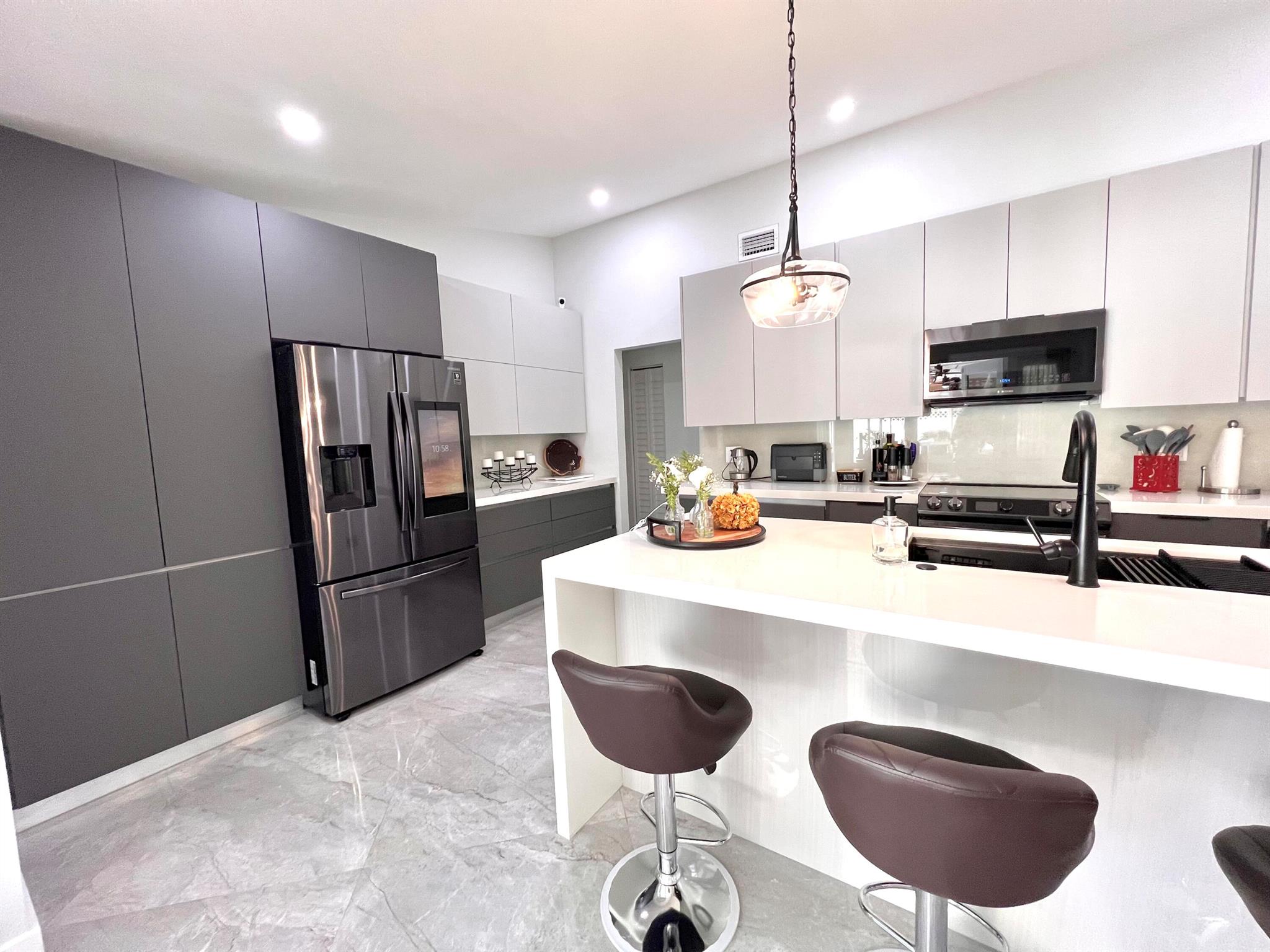 RIVERGLEN EAST - Residential