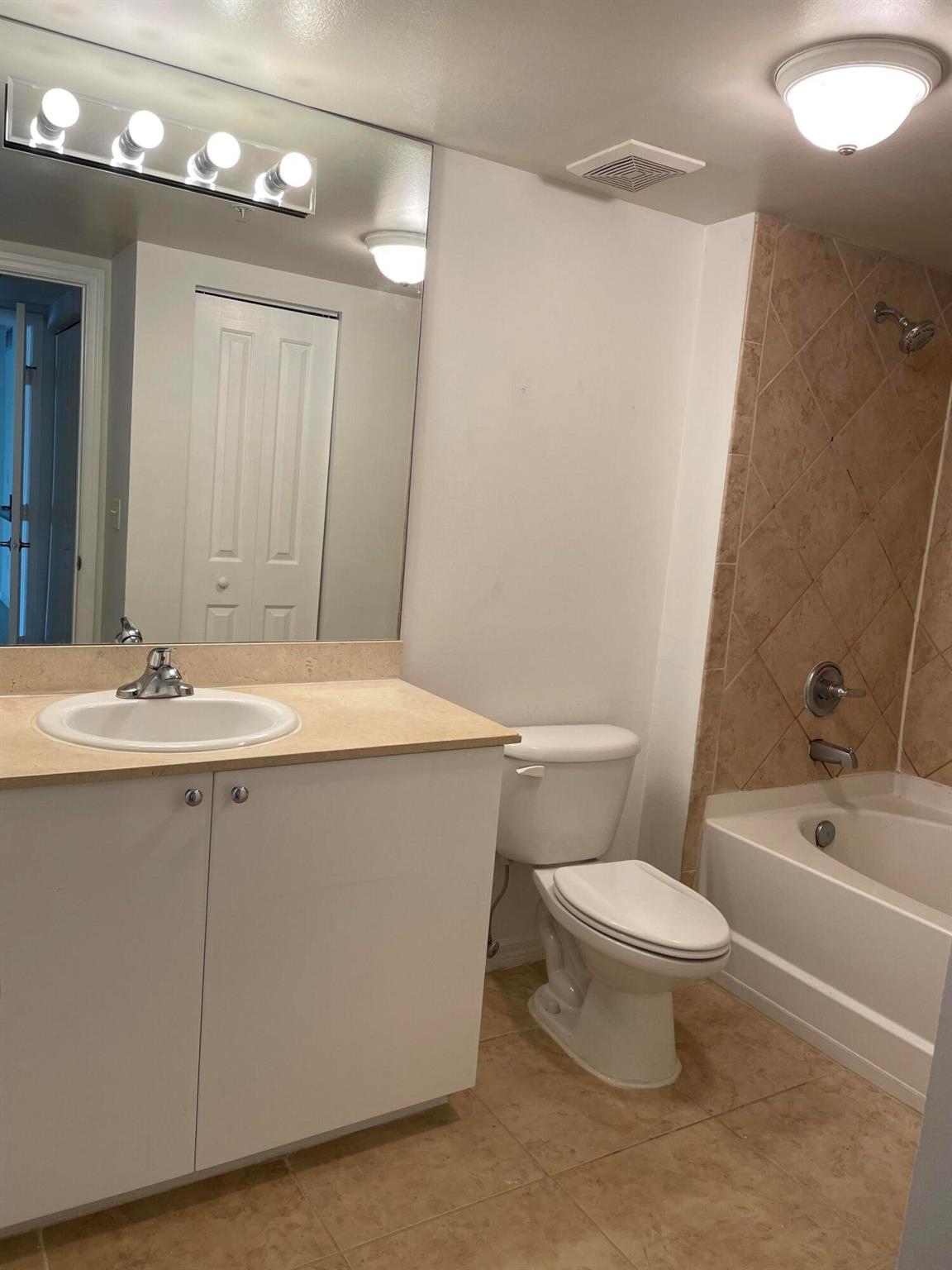 PRADO CONDO - Residential Lease