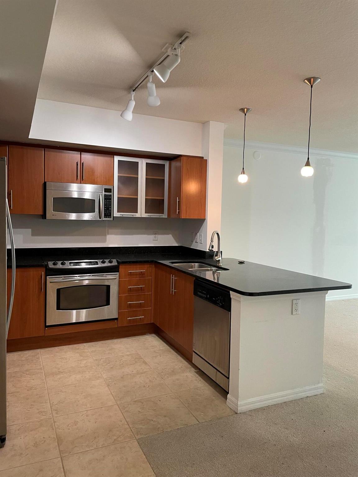 PRADO CONDO - Residential Lease