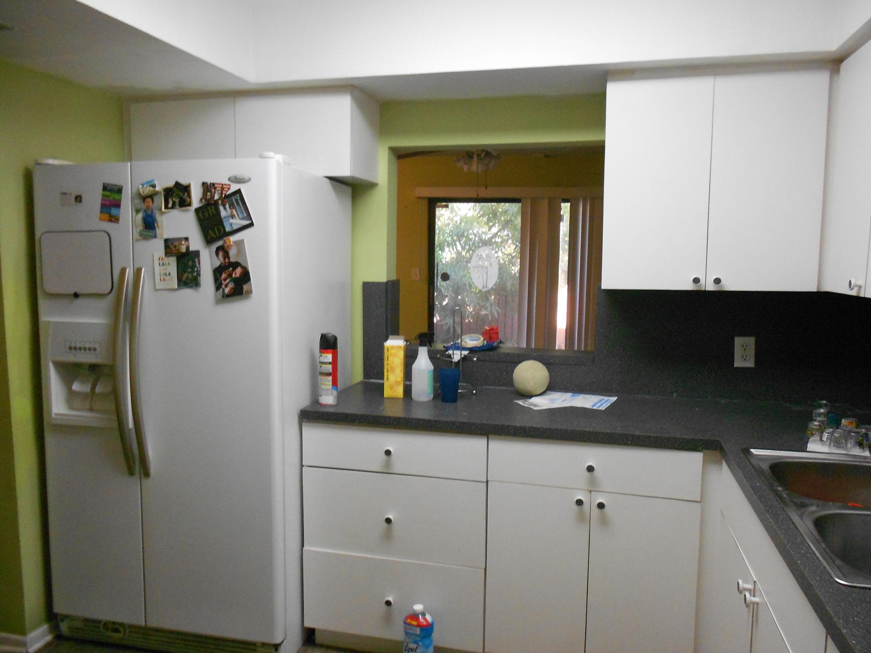 COLONIAL LAKES VILLAS - Residential