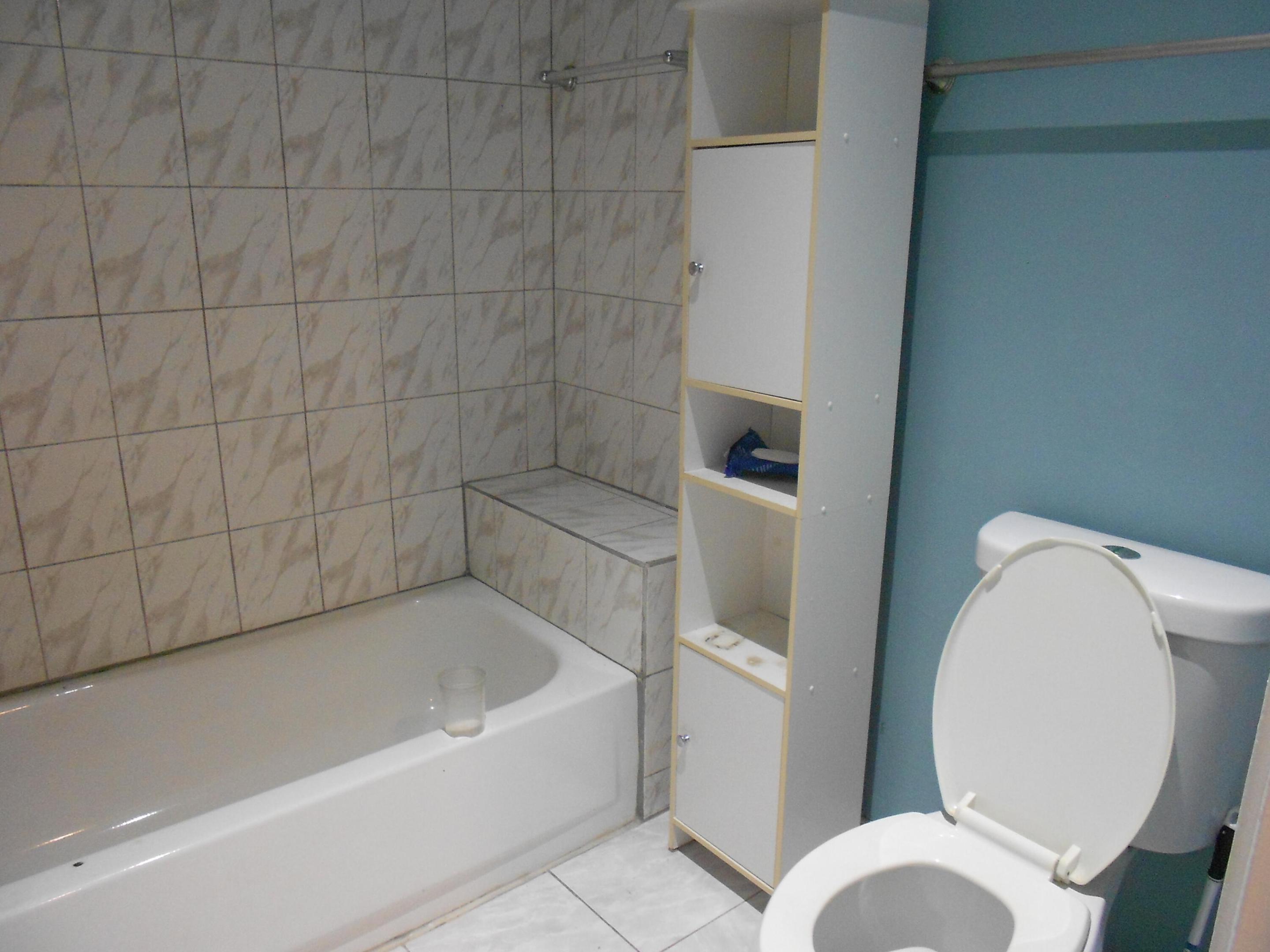 COLONIAL LAKES VILLAS - Residential