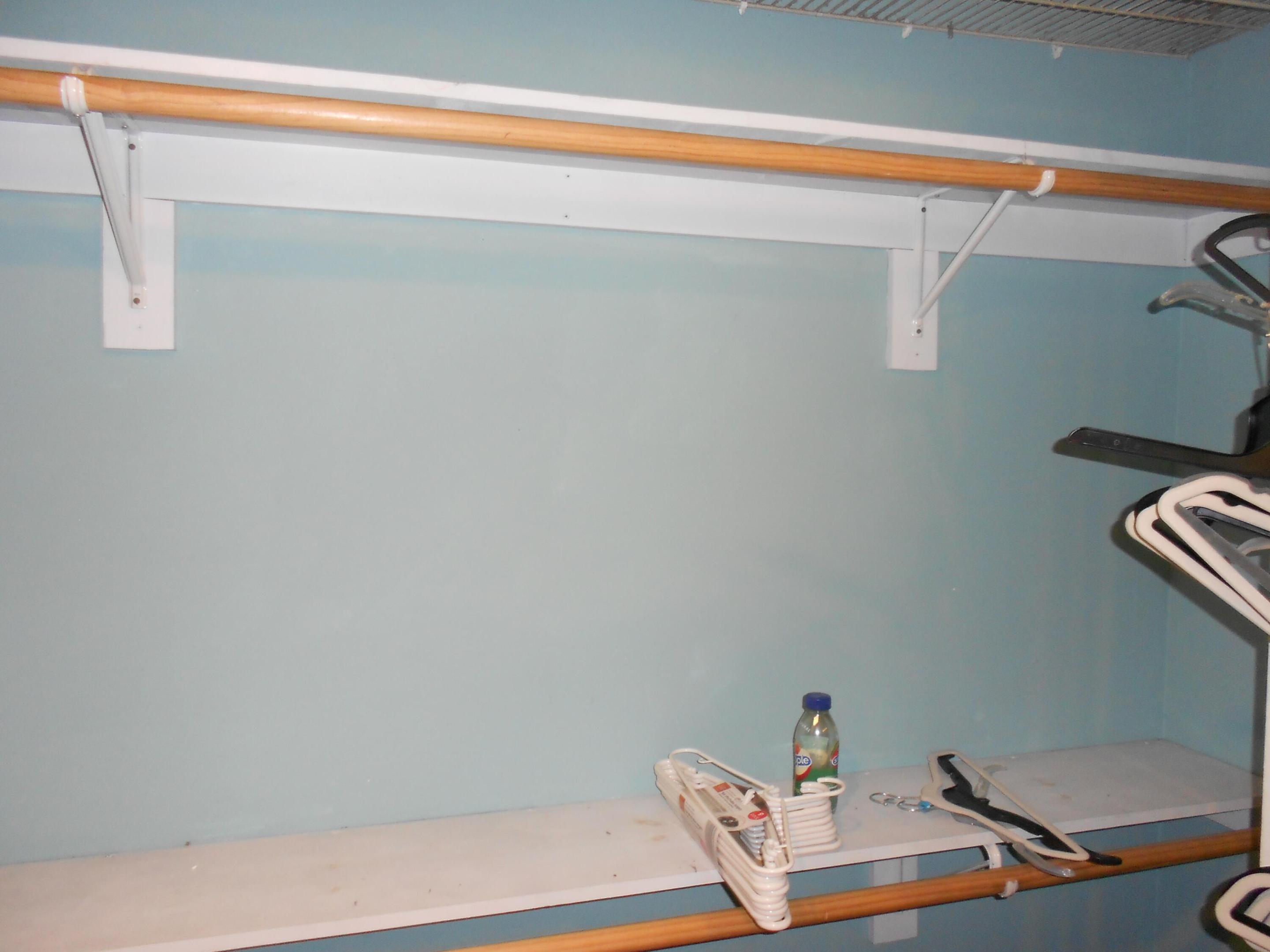 COLONIAL LAKES VILLAS - Residential