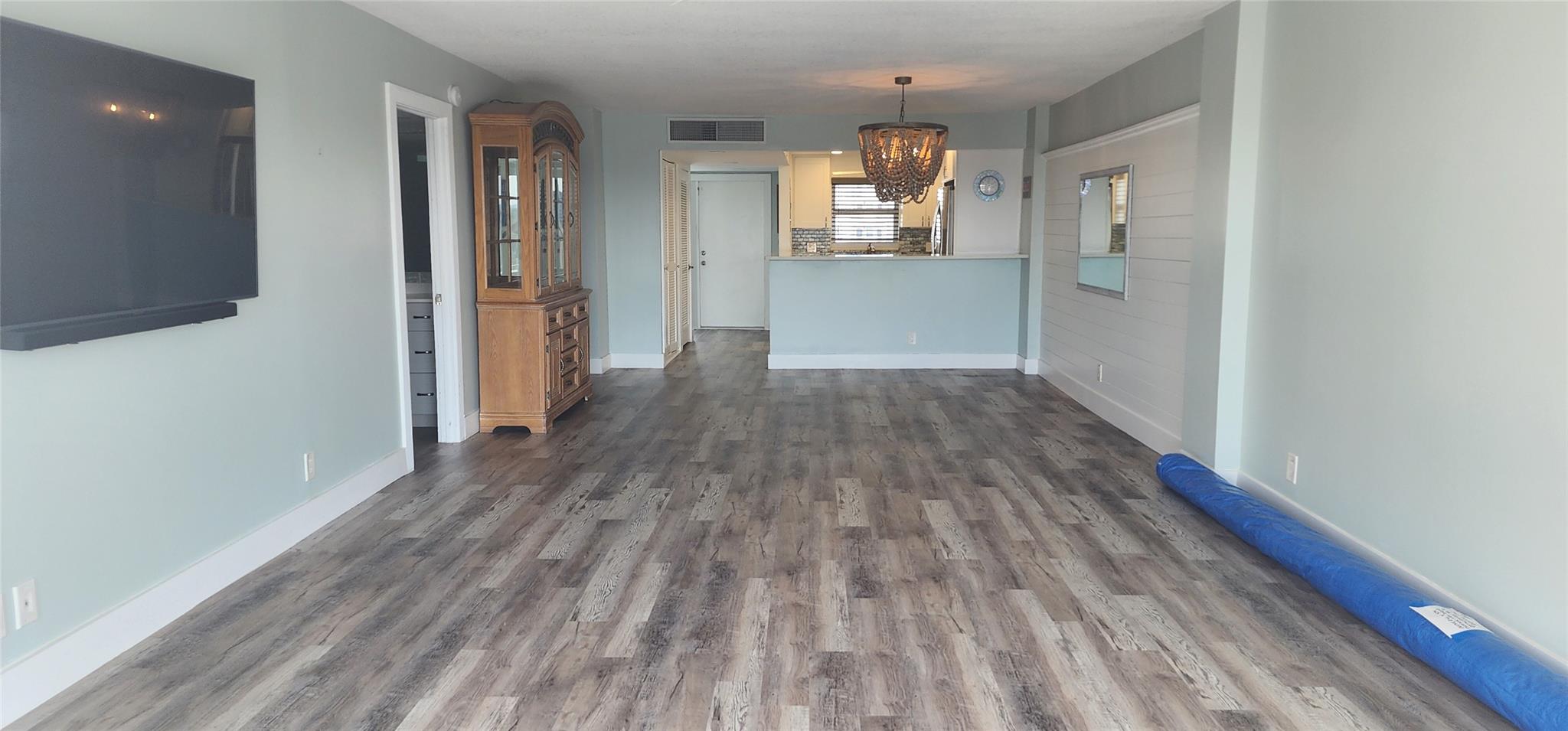 Seville House Condo Apts - Residential Lease