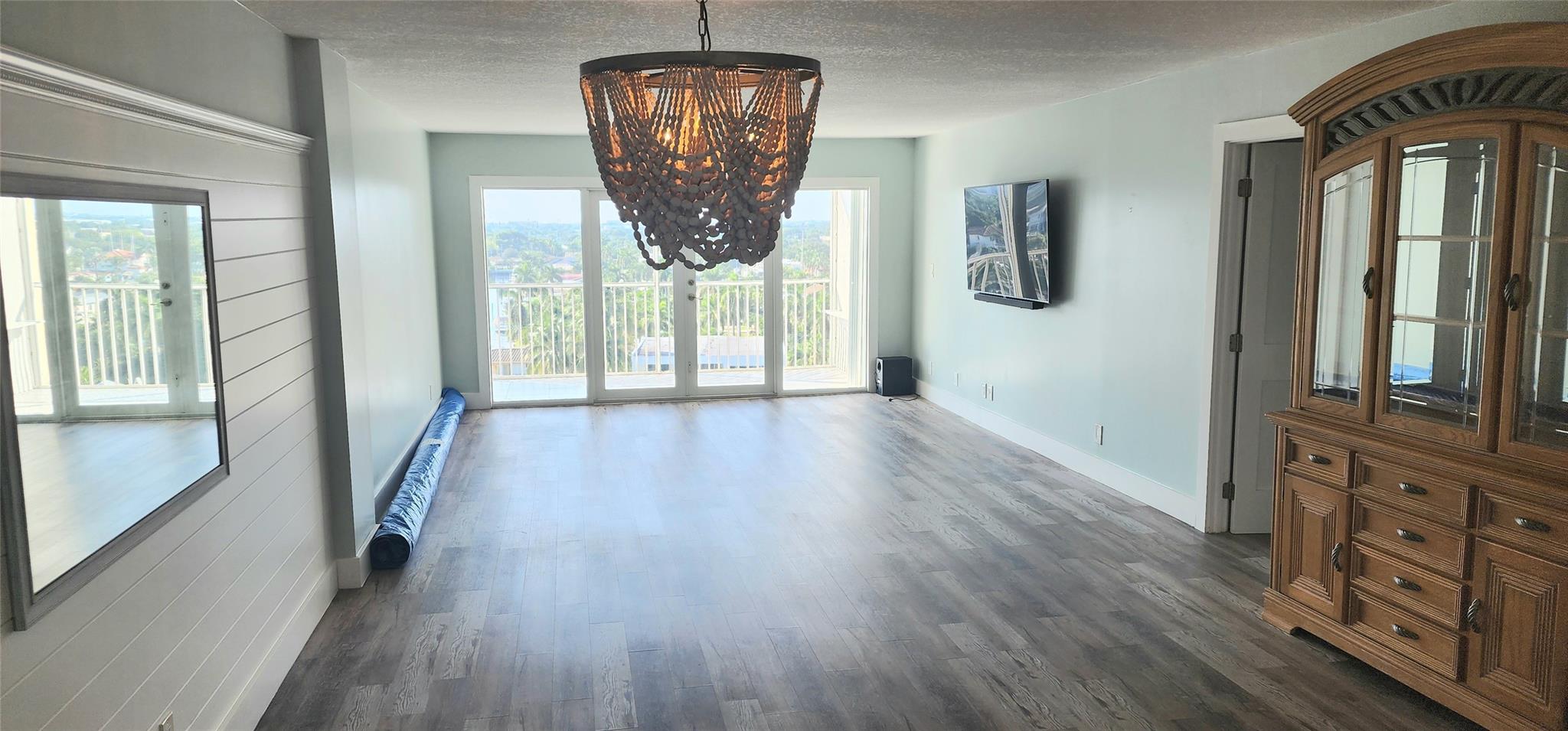 Seville House Condo Apts - Residential Lease