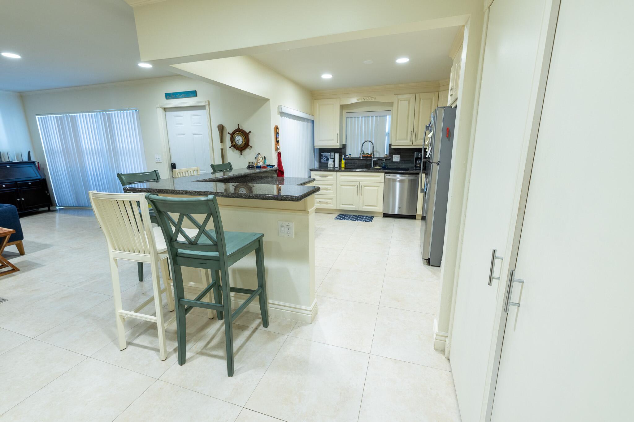 3215 NE 15TH Street 203