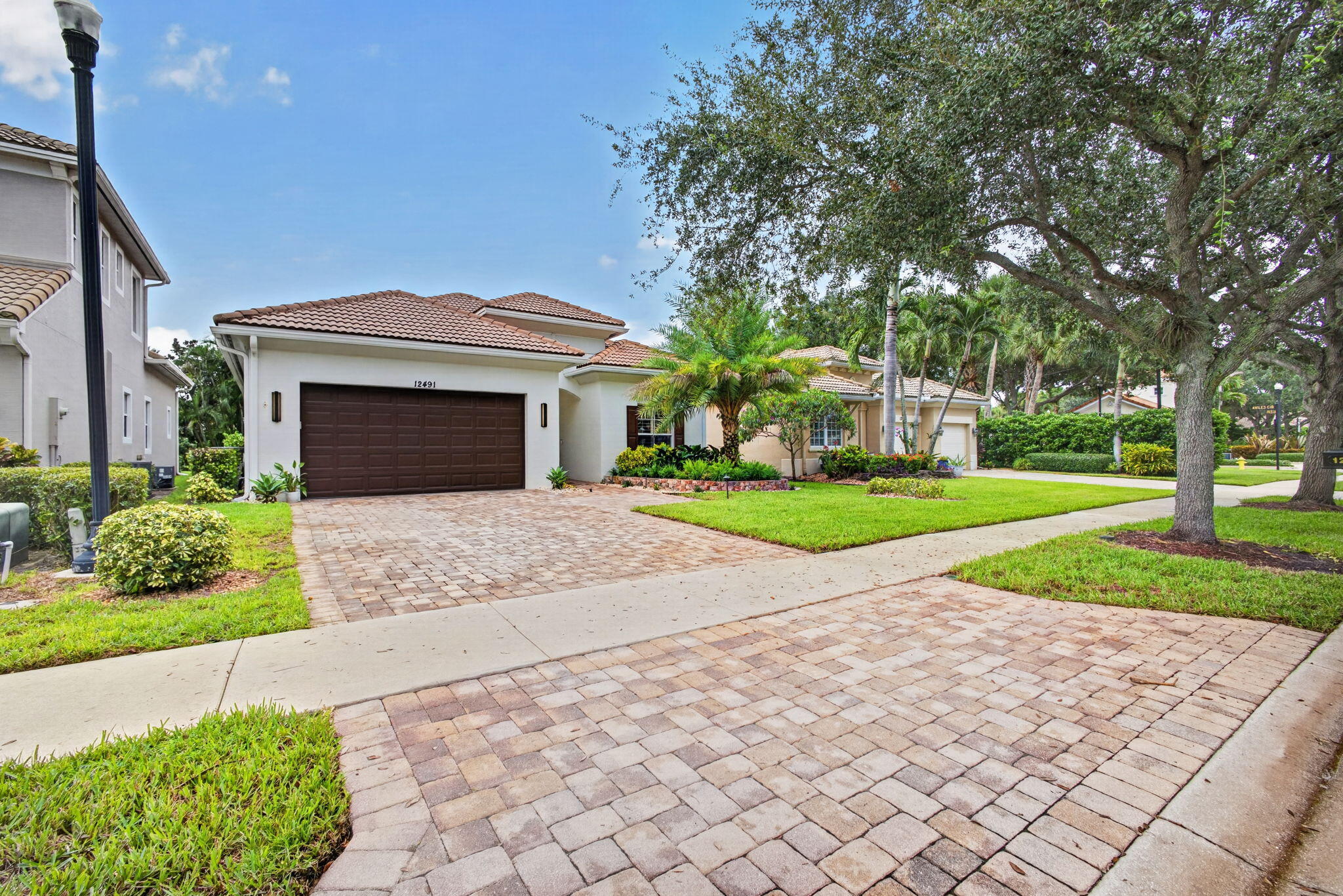 12491 AVILES Circle
