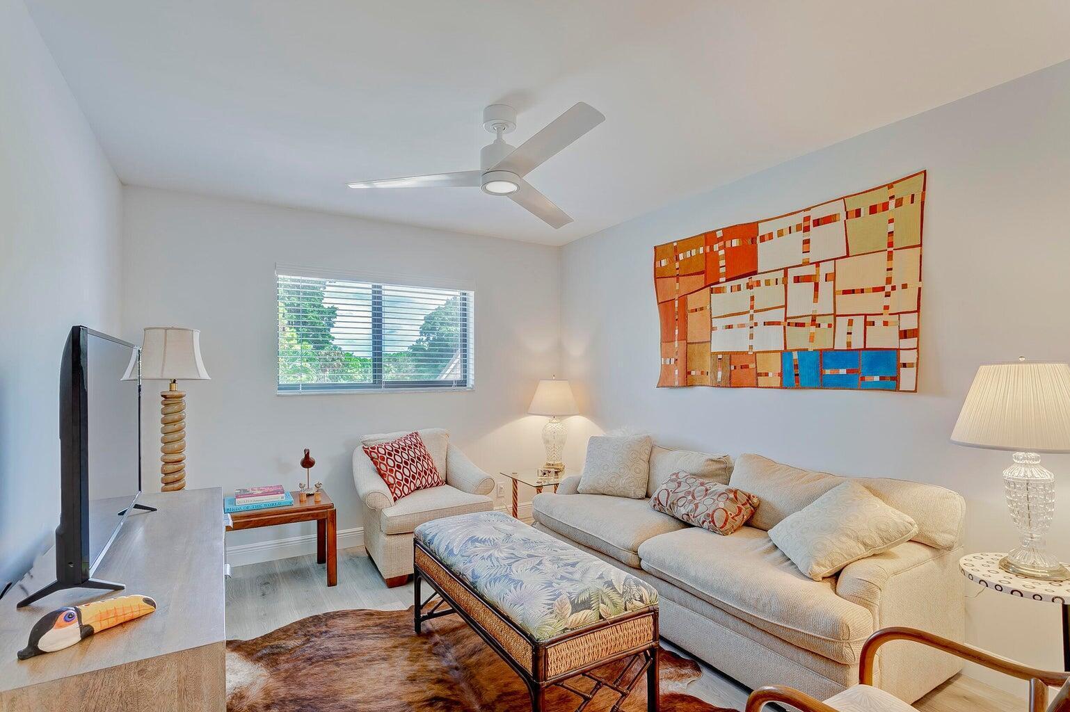 WATERBEND AT JONATHANS LANDING CONDO - Residential