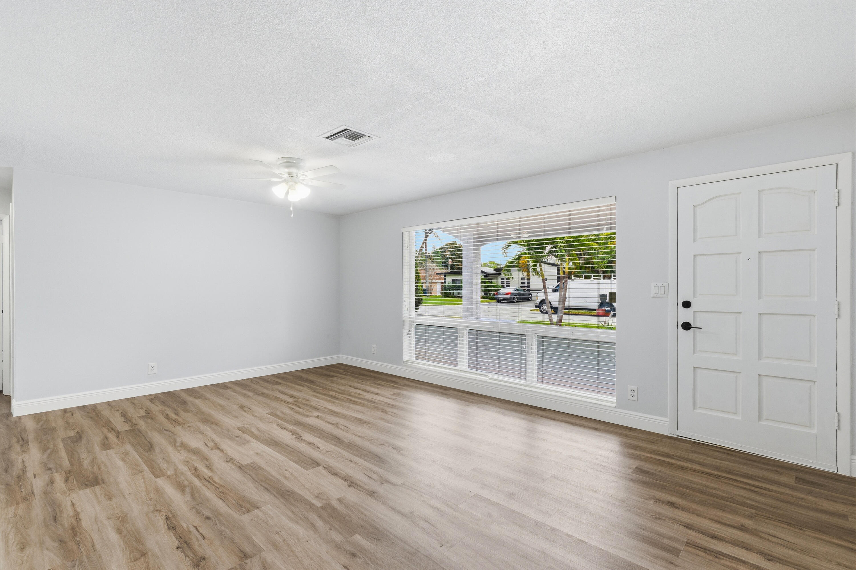 LLOYD ESTATES ADD CORR PLAT - Residential