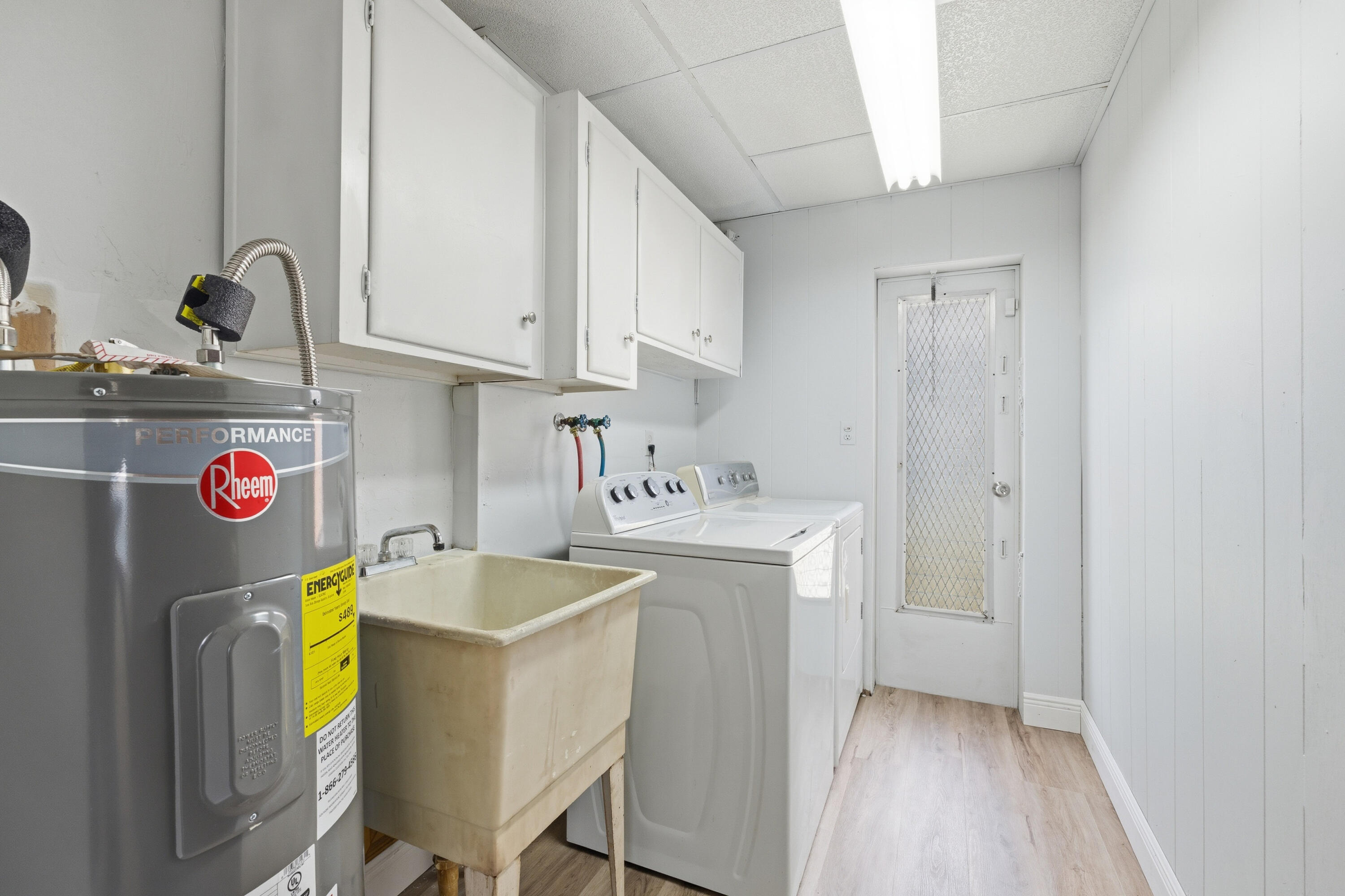 LLOYD ESTATES ADD CORR PLAT - Residential