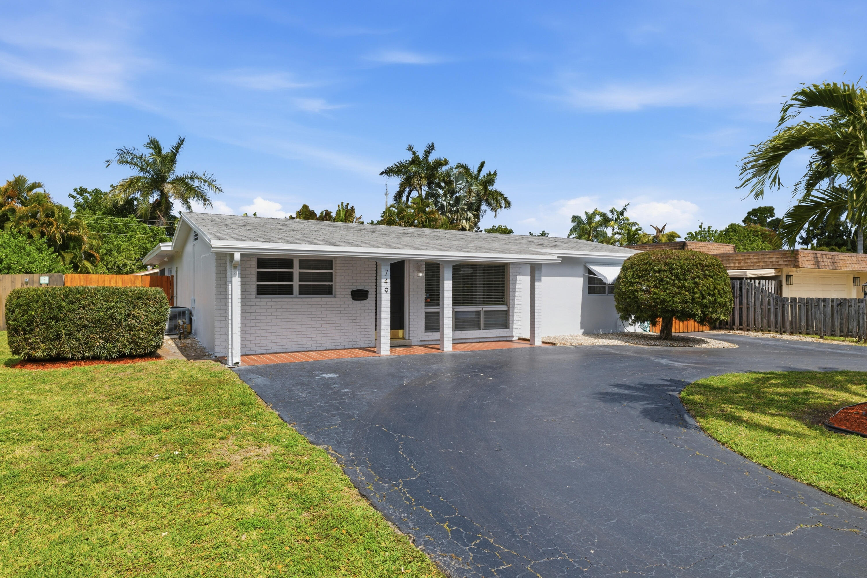 LLOYD ESTATES ADD CORR PLAT - Residential