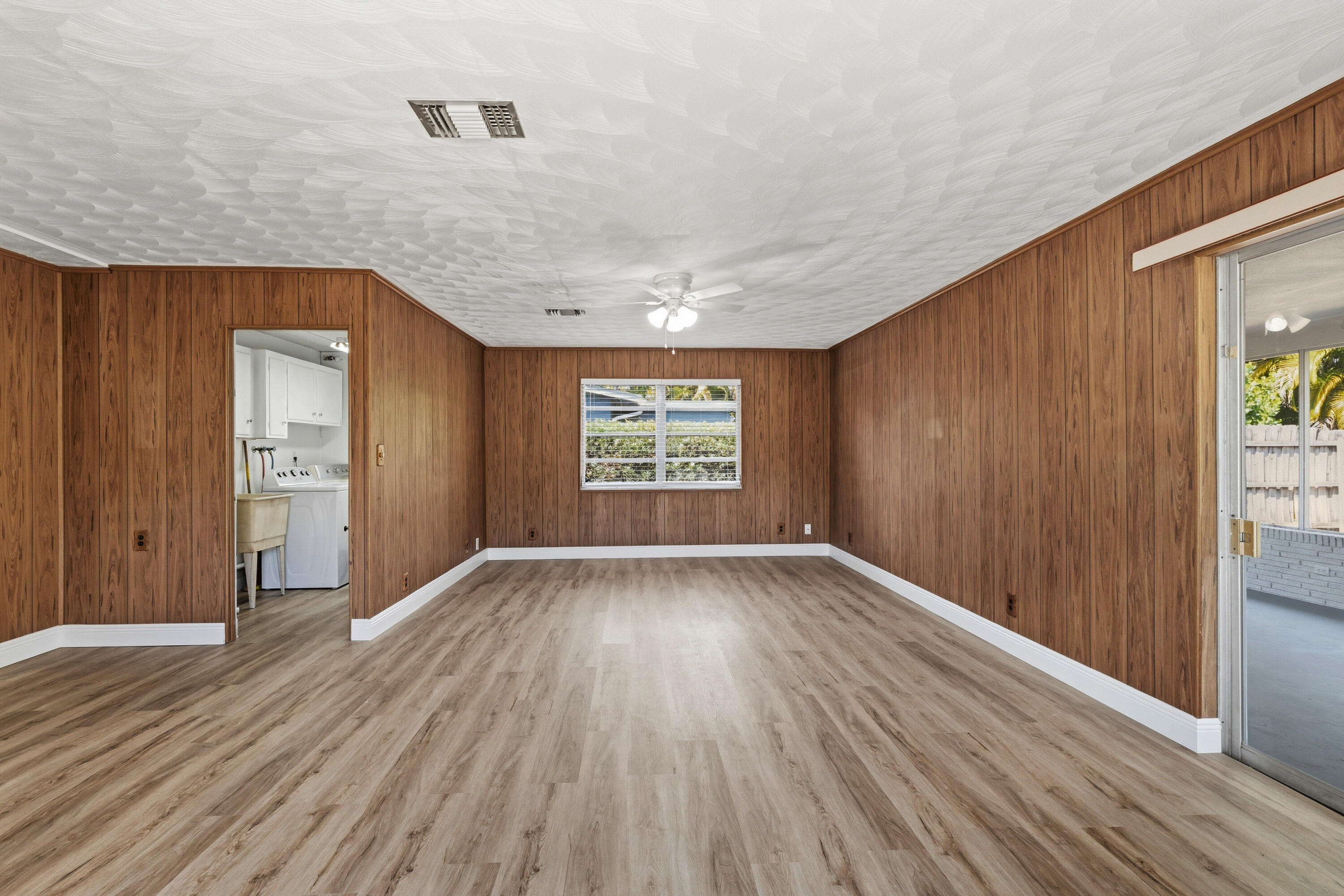 LLOYD ESTATES ADD CORR PLAT - Residential