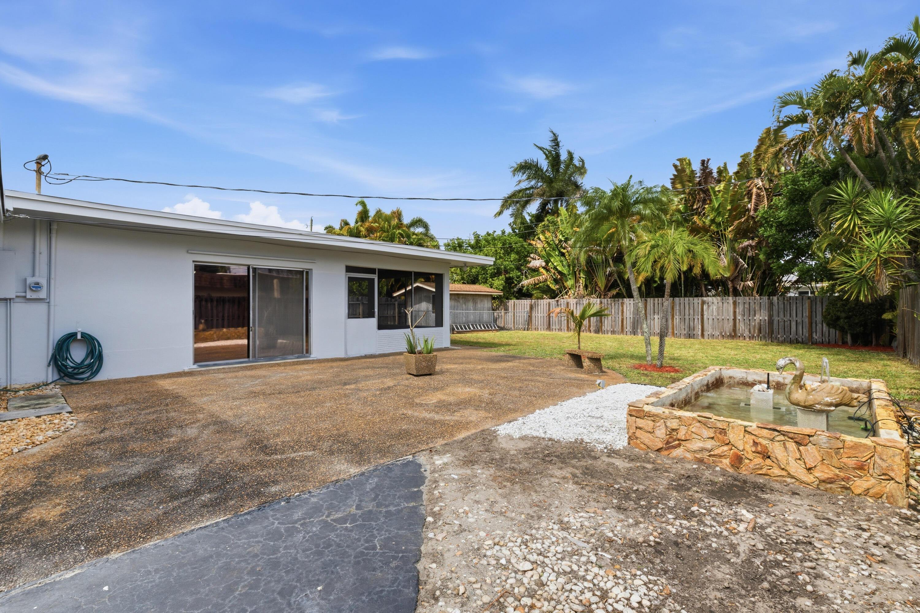 LLOYD ESTATES ADD CORR PLAT - Residential