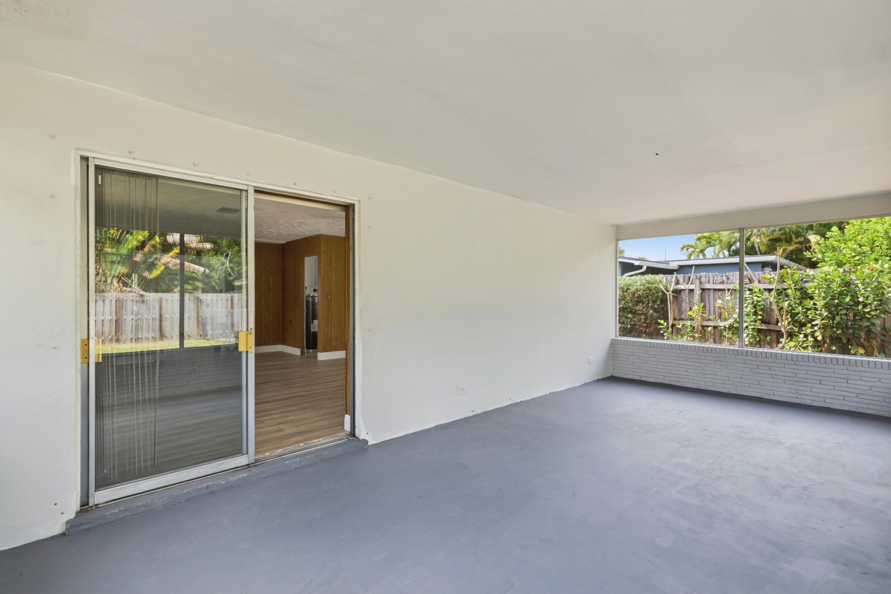 LLOYD ESTATES ADD CORR PLAT - Residential