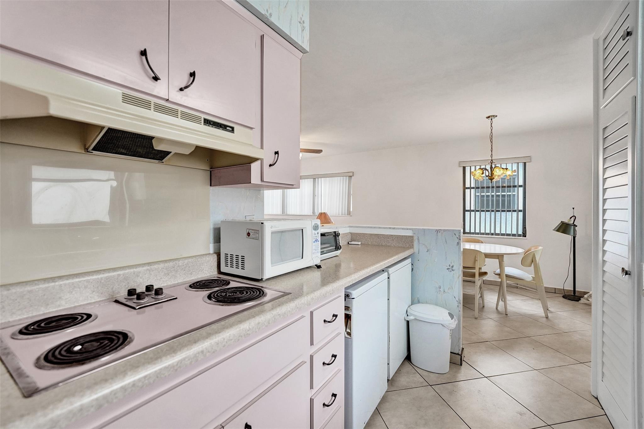 Hollywood Terrace - Residential