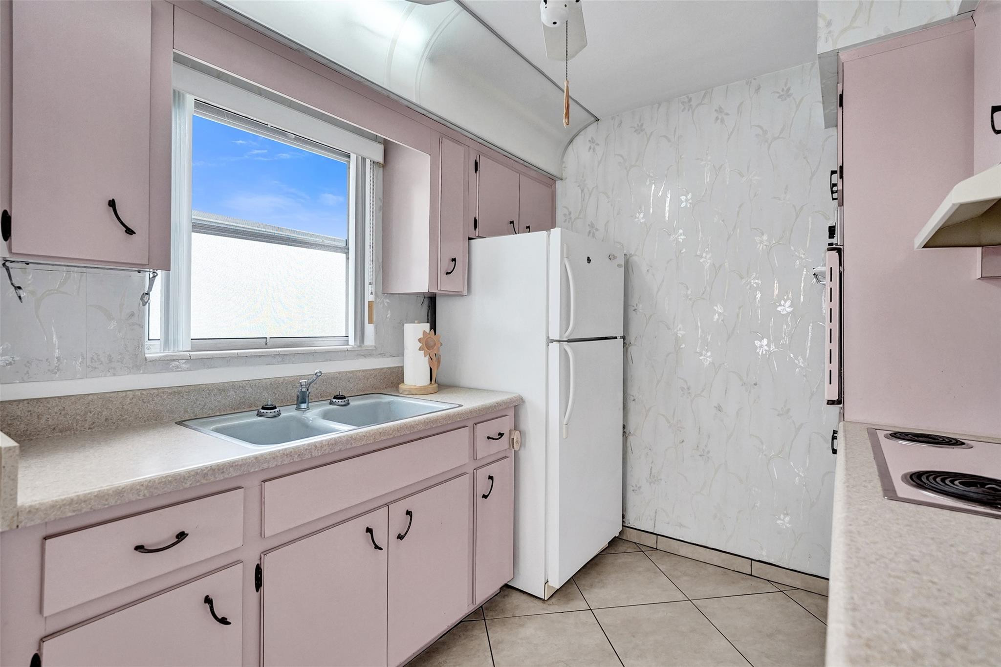 Hollywood Terrace - Residential