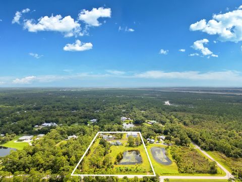 A home in Palm City