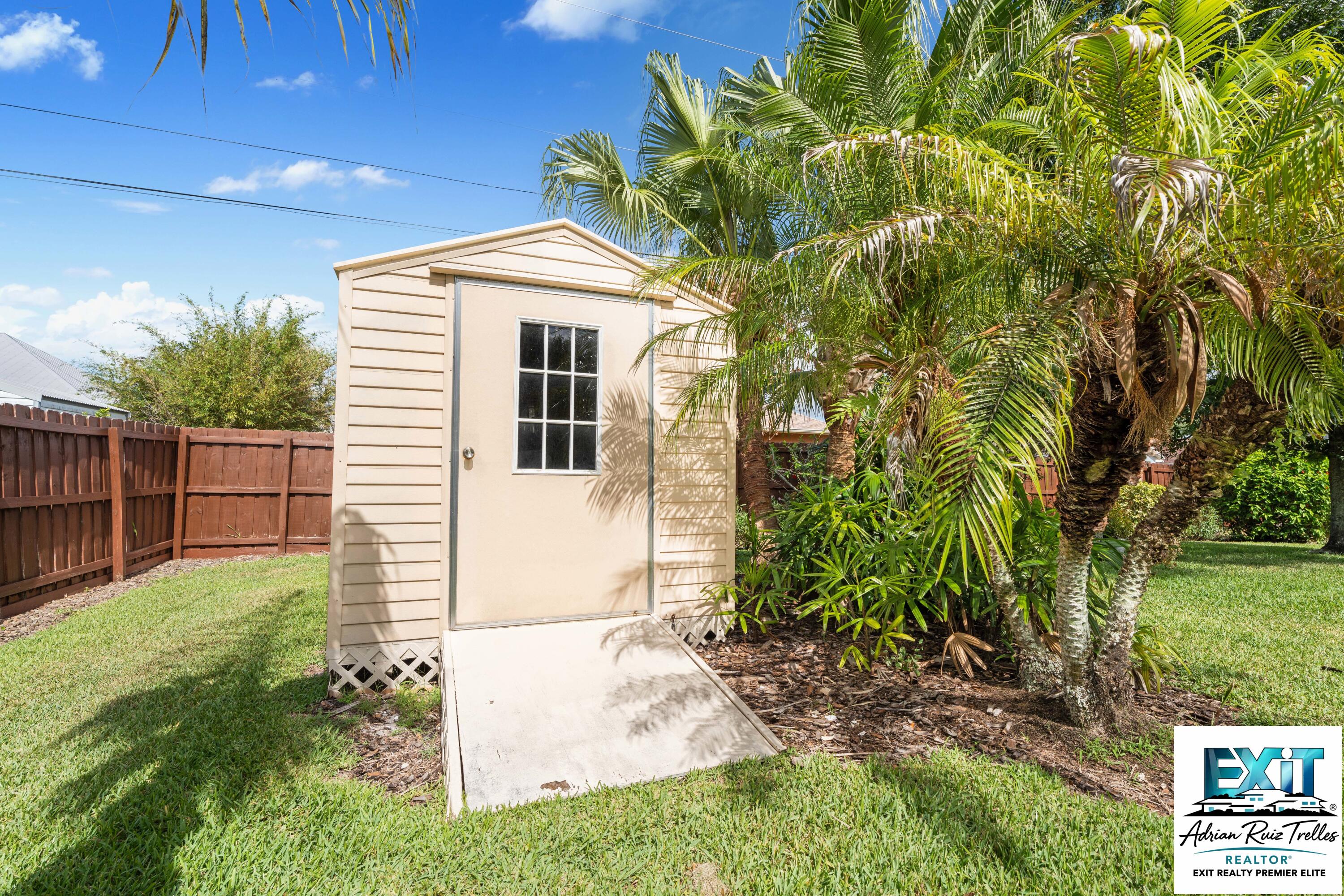 PORT ST LUCIE SECTION  34 - Residential