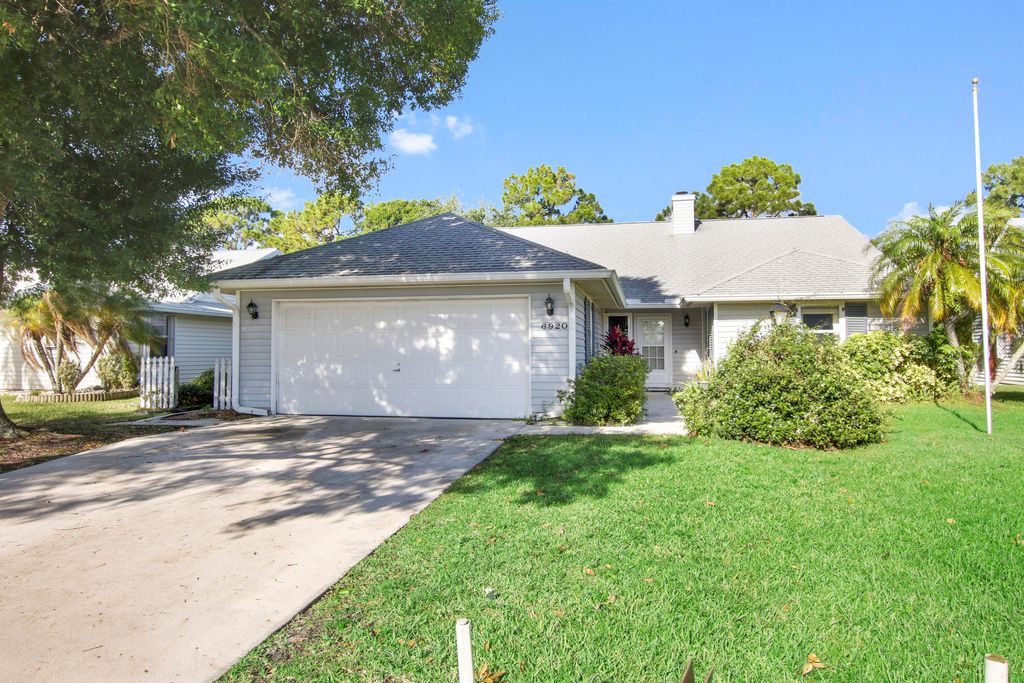 Photo of 6920 SE Lillian Court, Stuart, FL 34997 (MLS # R10800915)