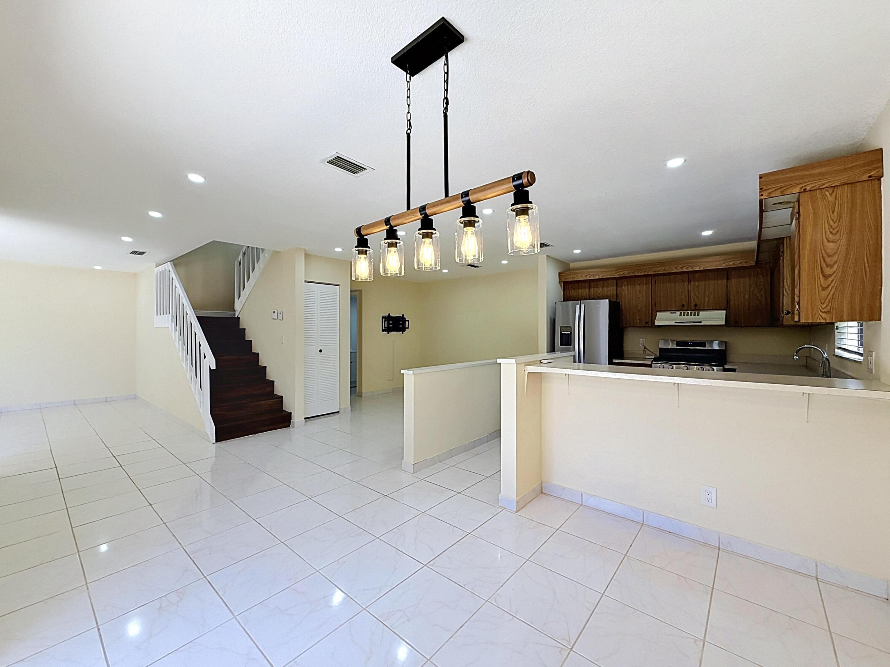 CHERRY LANE - Residential