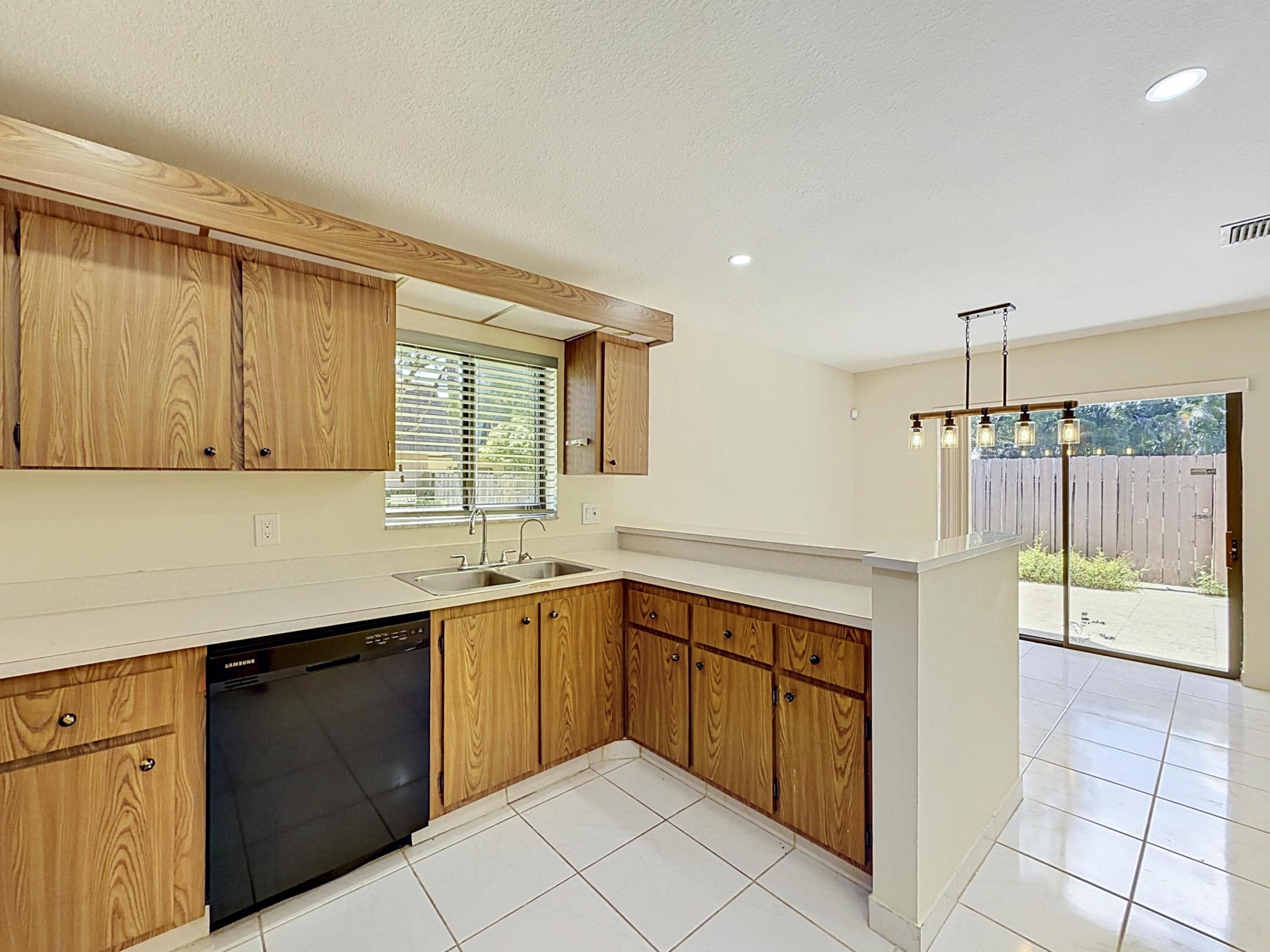 CHERRY LANE - Residential