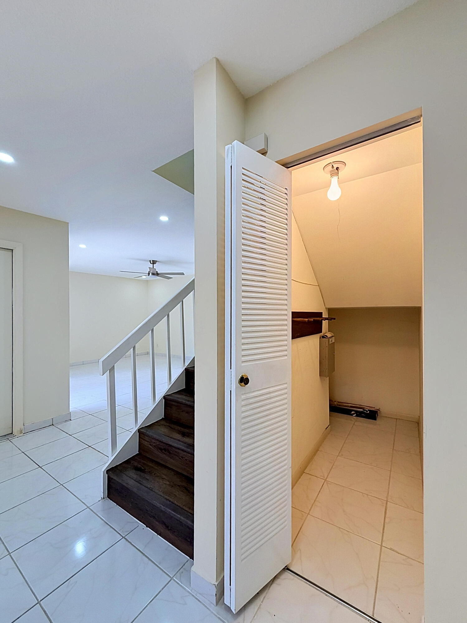 CHERRY LANE - Residential