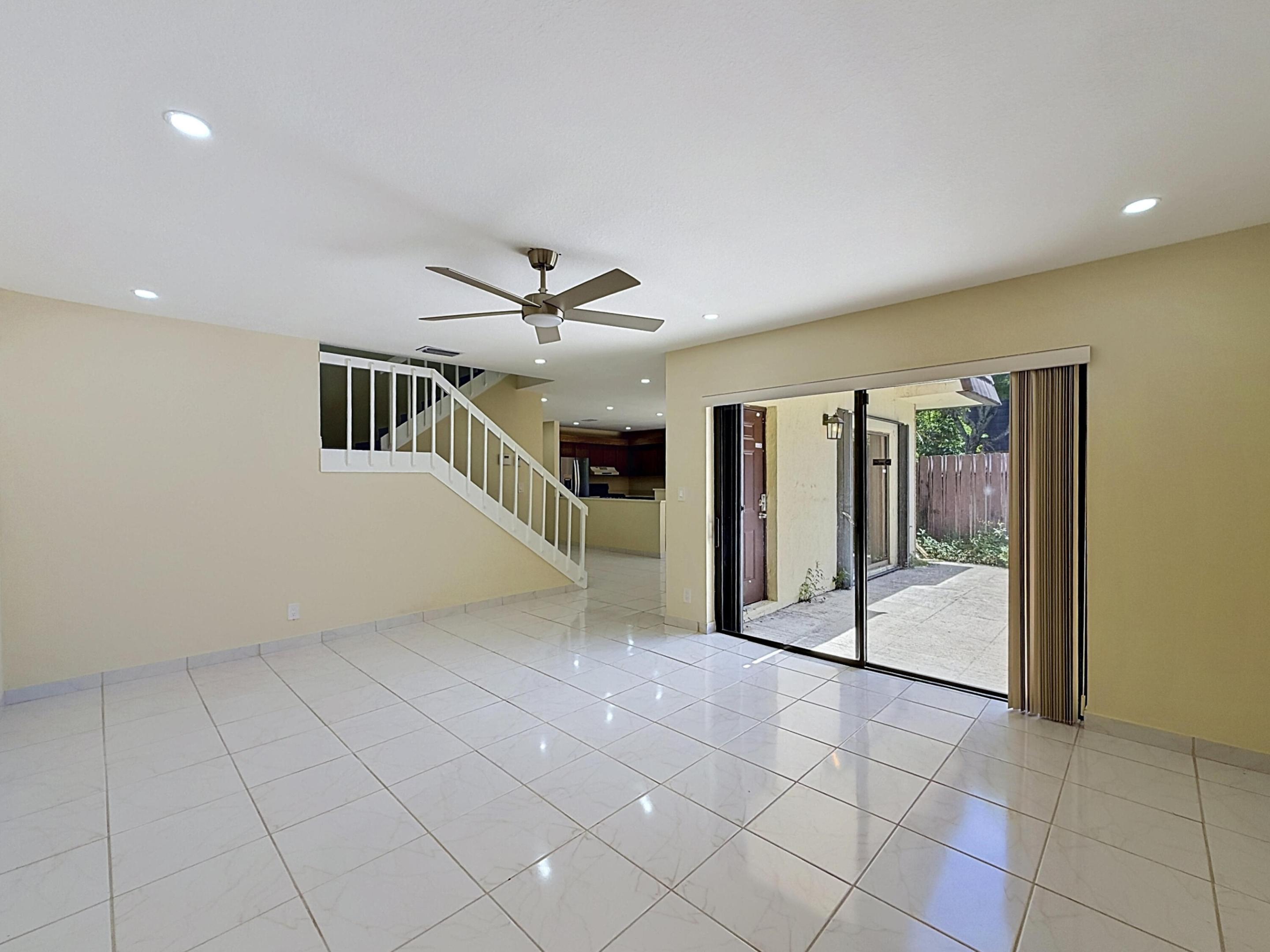 CHERRY LANE - Residential