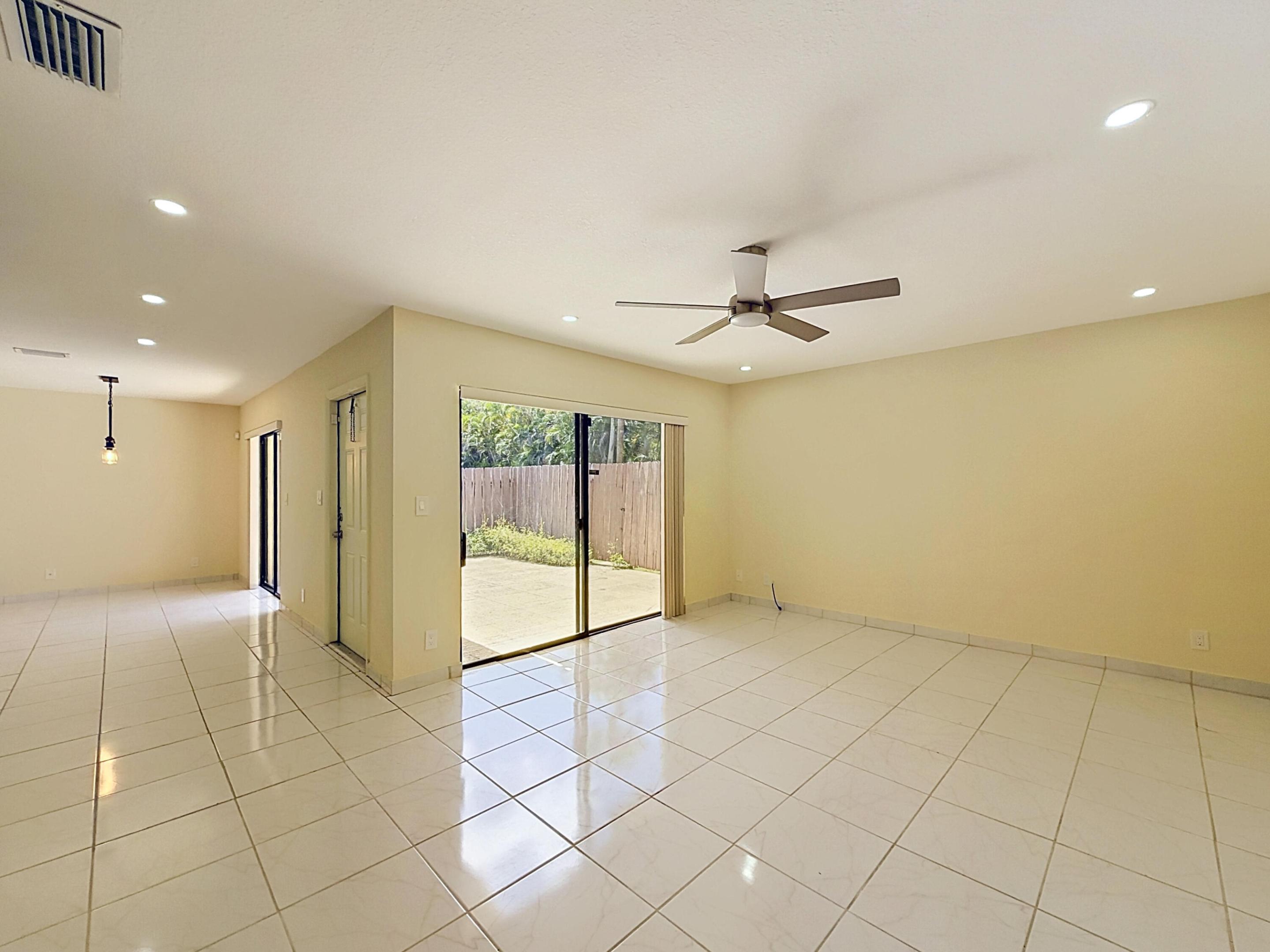 CHERRY LANE - Residential