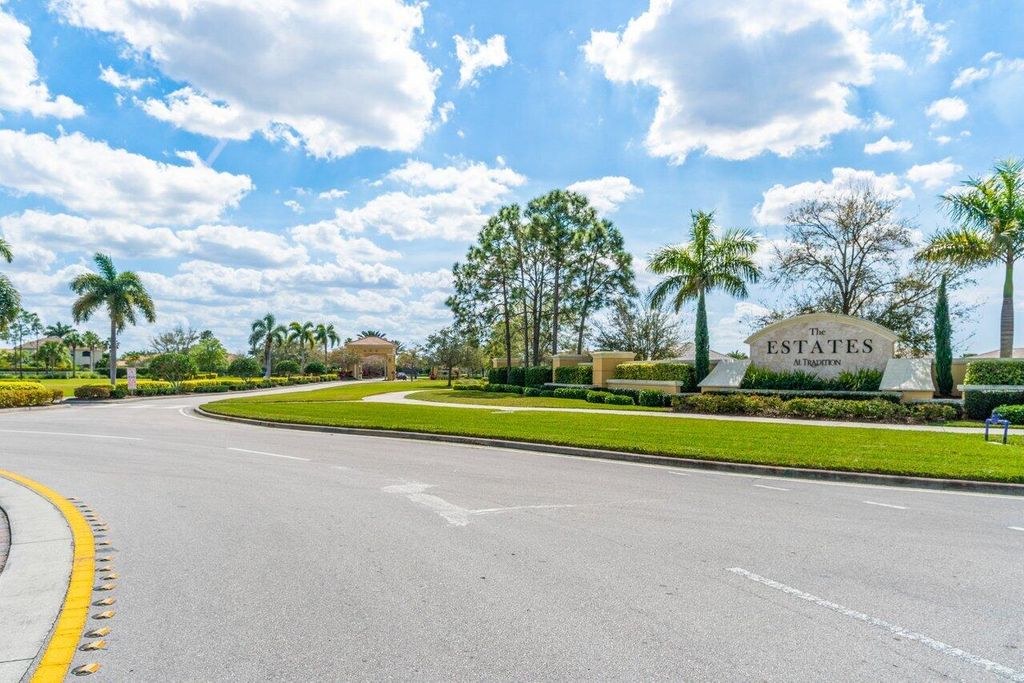 Photo of 10516 SW Toren Way, Port Saint Lucie, FL 34987 (MLS # R10963835)