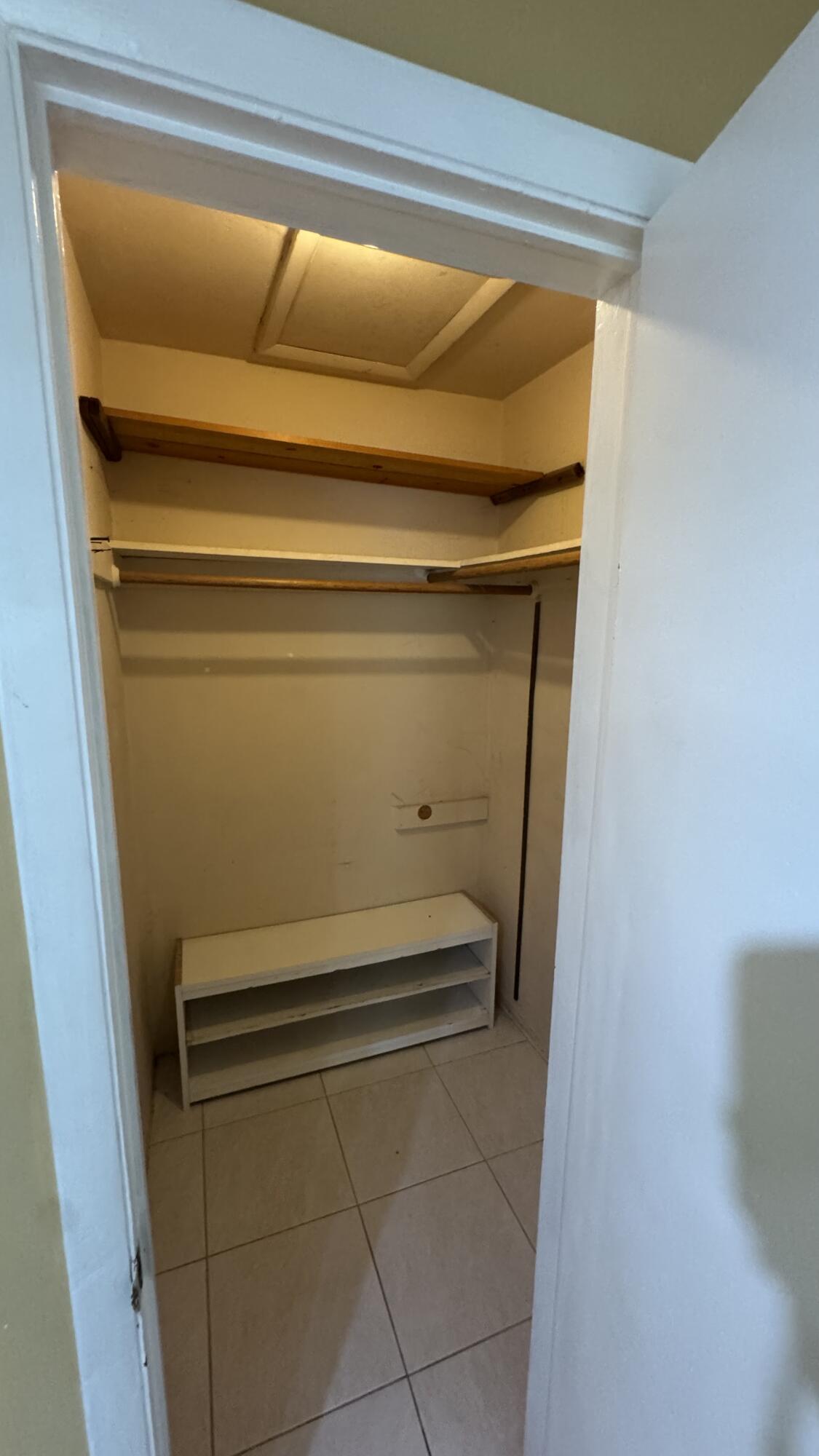 HOLLYWOOD HILLS AMEN PLAT - Residential