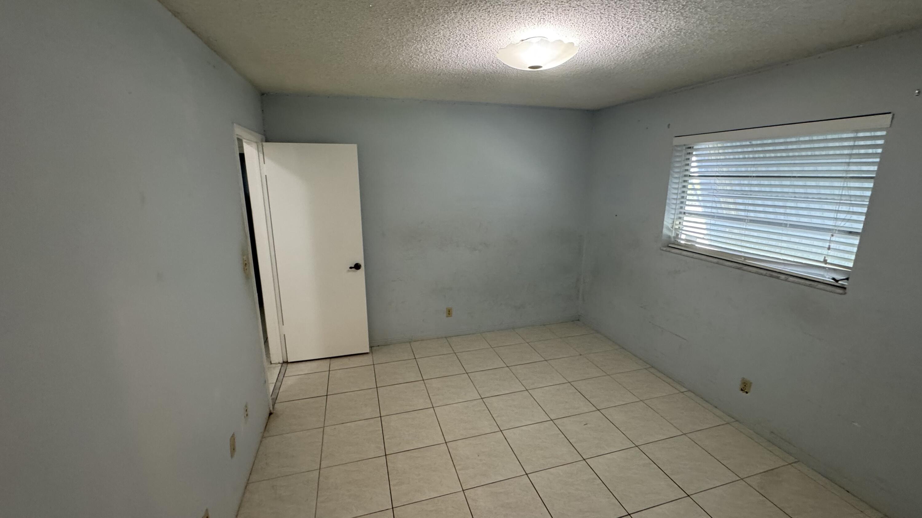 HOLLYWOOD HILLS AMEN PLAT - Residential