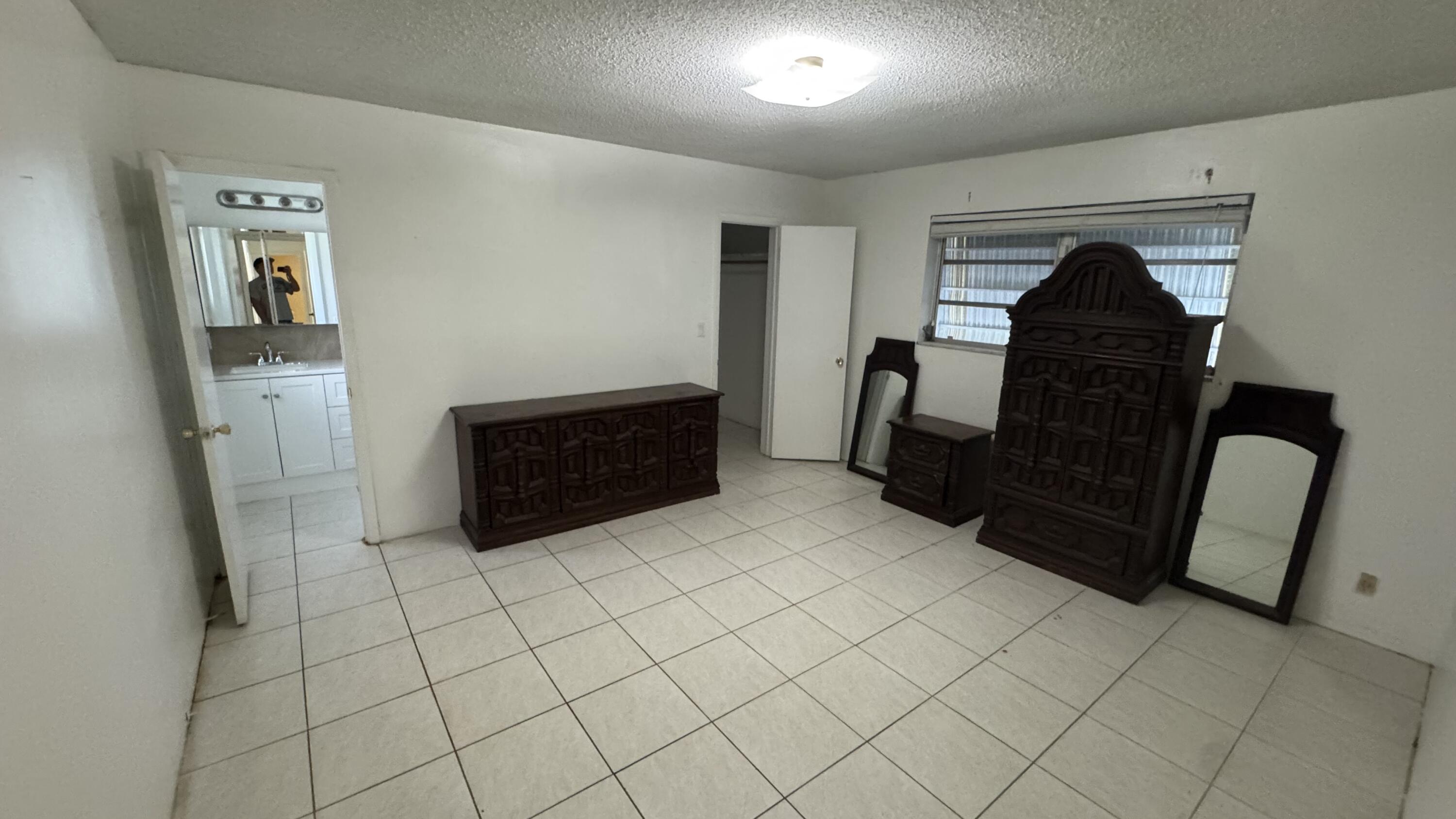 HOLLYWOOD HILLS AMEN PLAT - Residential