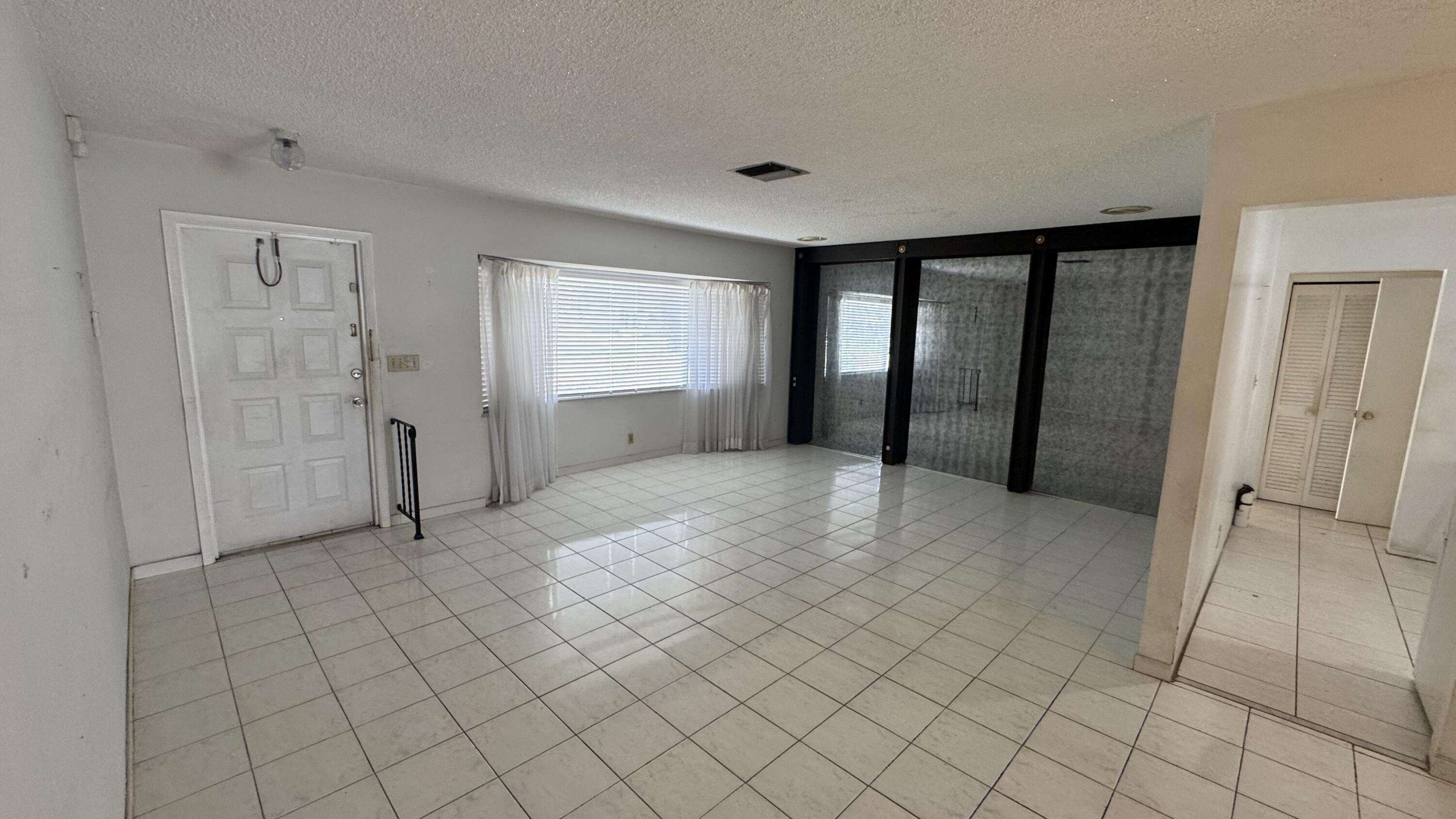 HOLLYWOOD HILLS AMEN PLAT - Residential