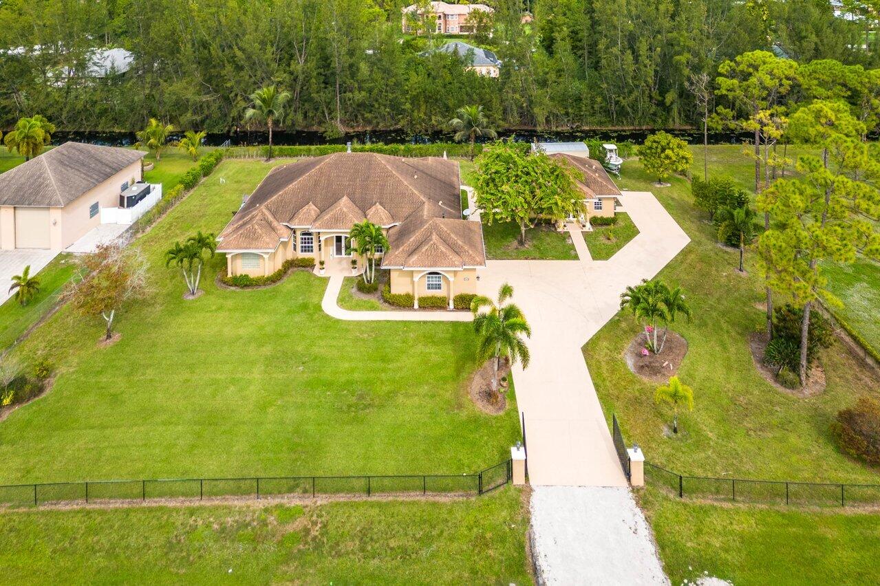 Loxahatchee - Residential