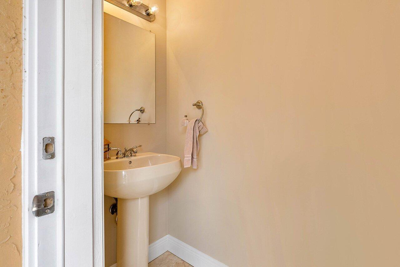 Loxahatchee - Residential