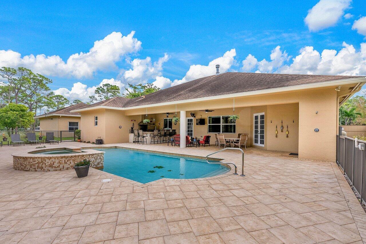 Loxahatchee - Residential