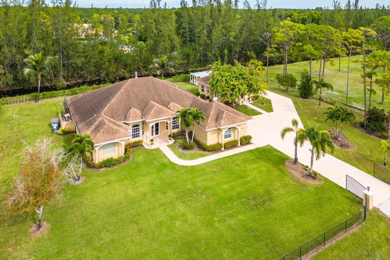 Loxahatchee - Residential