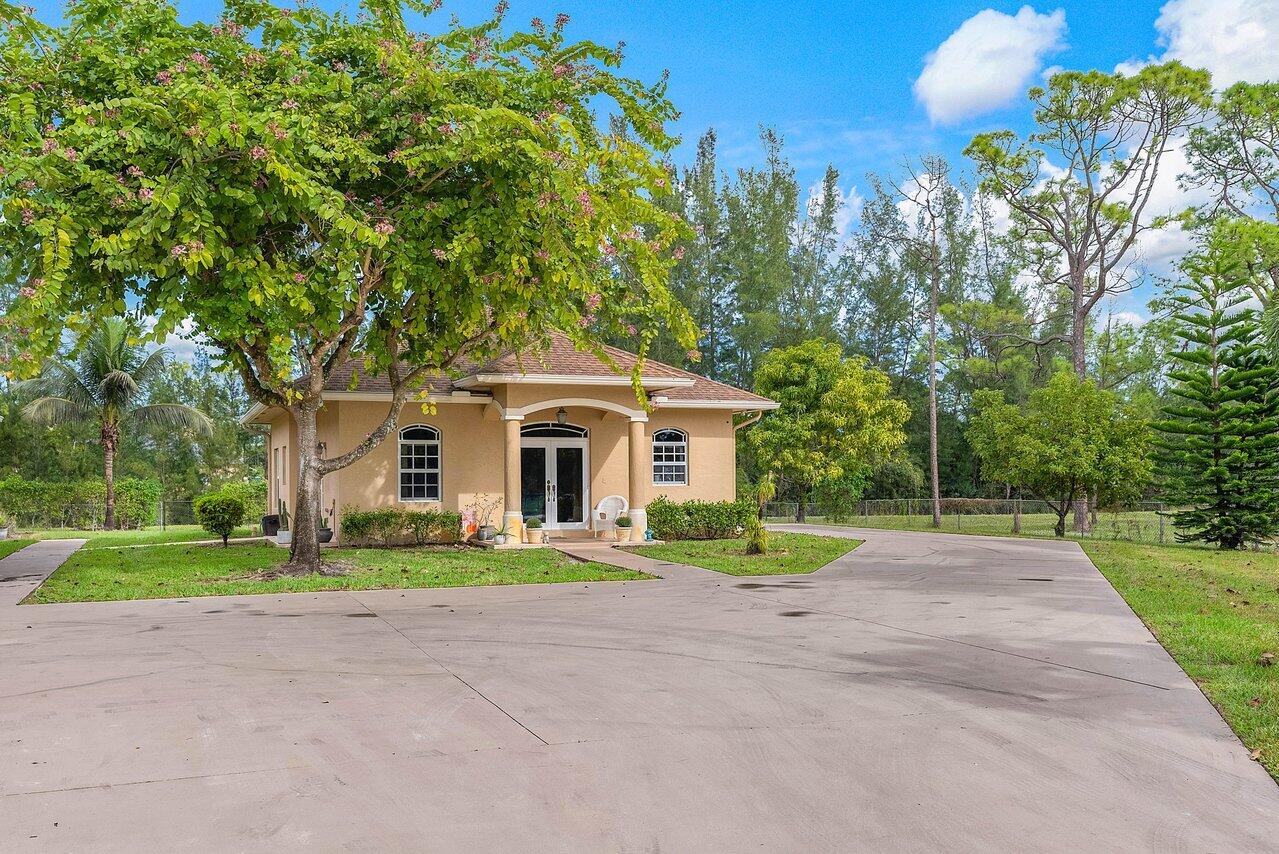 Loxahatchee - Residential