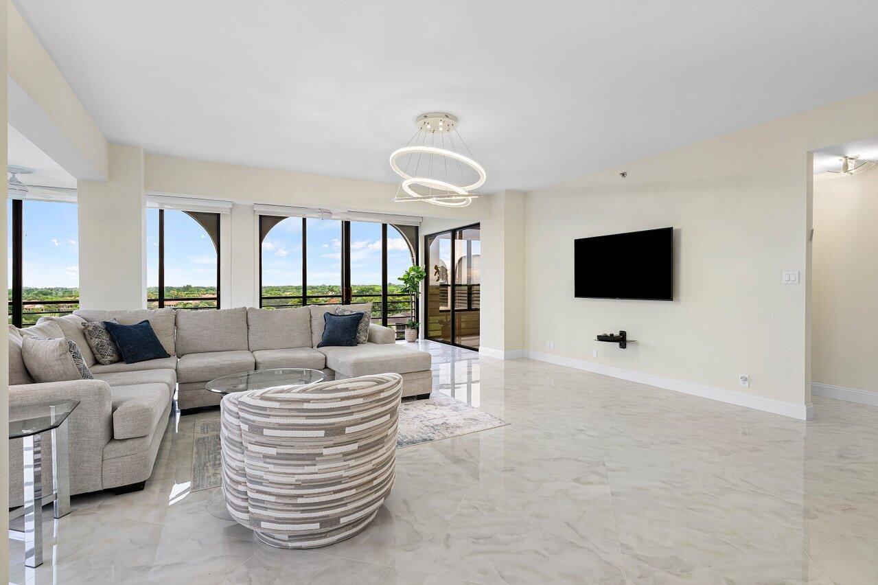 7578 Regency Lake Drive 802