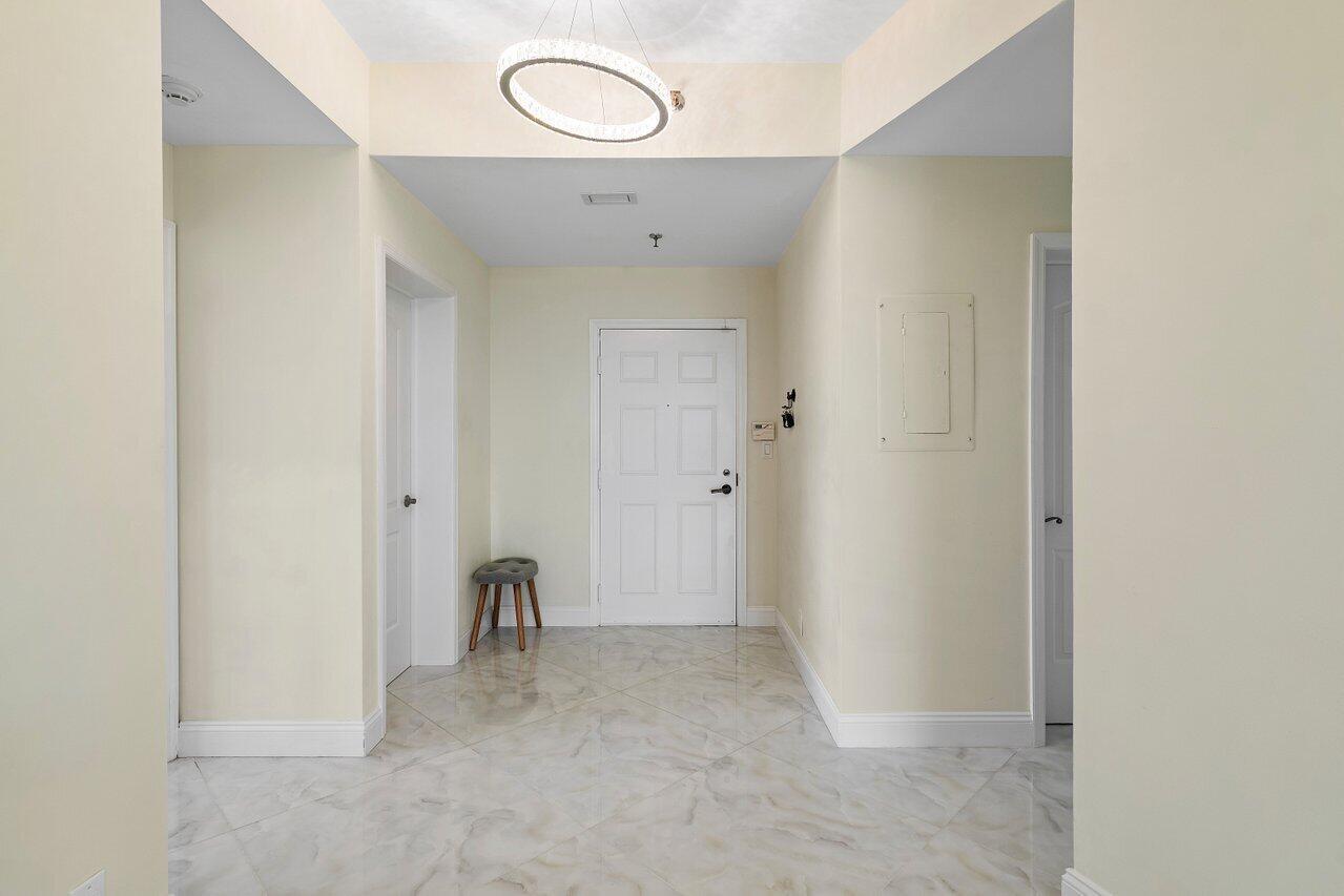 7578 Regency Lake Drive 802