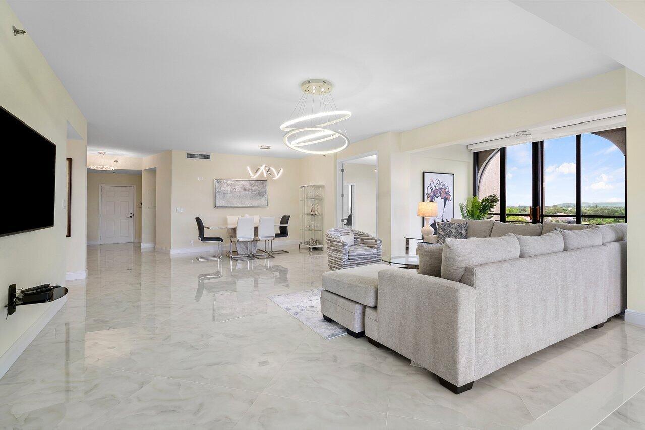 7578 Regency Lake Drive 802