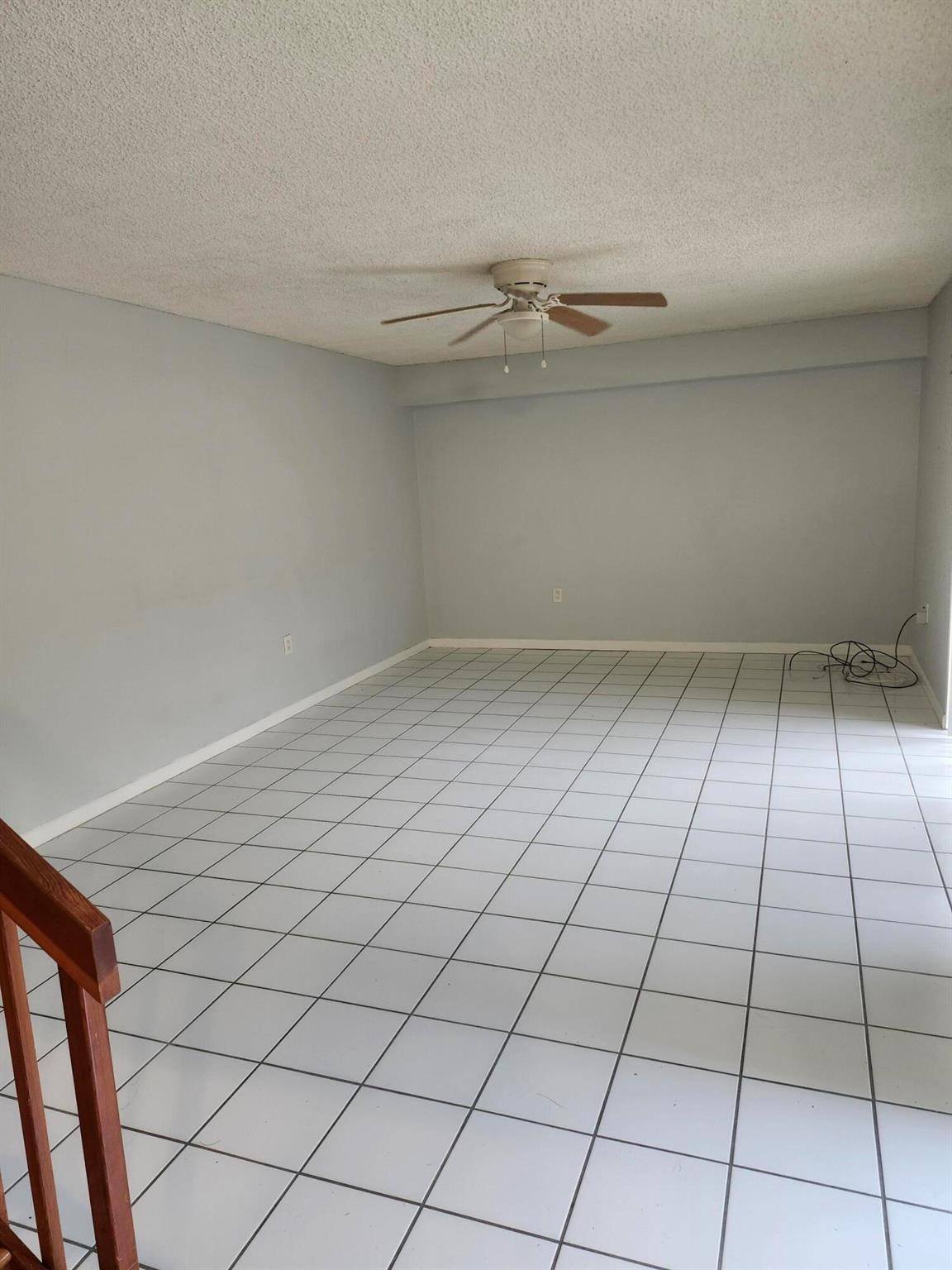 3209 32nd Way 3209