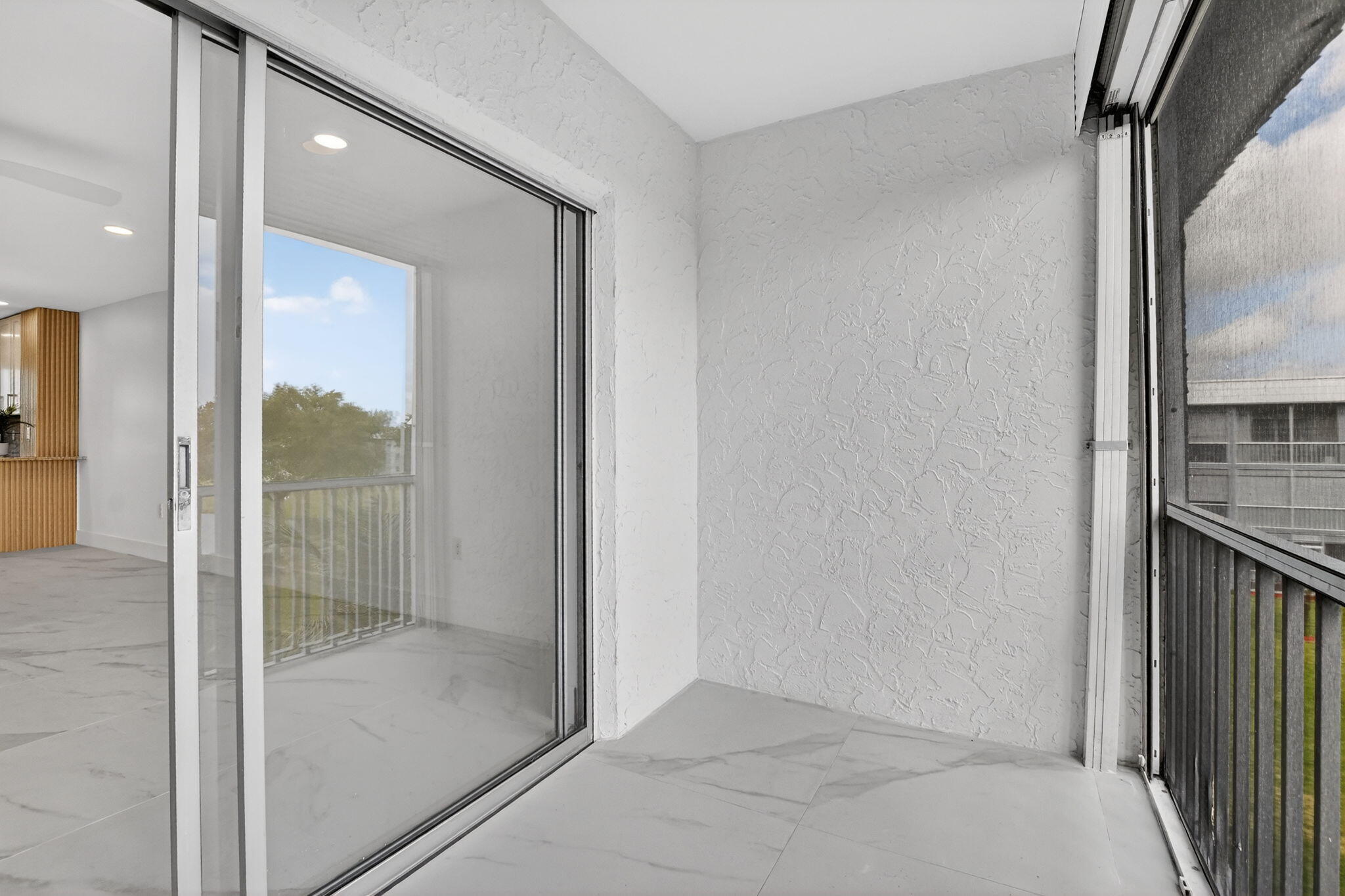 SANDALFOOT SOUTH THREE  COND - Residential